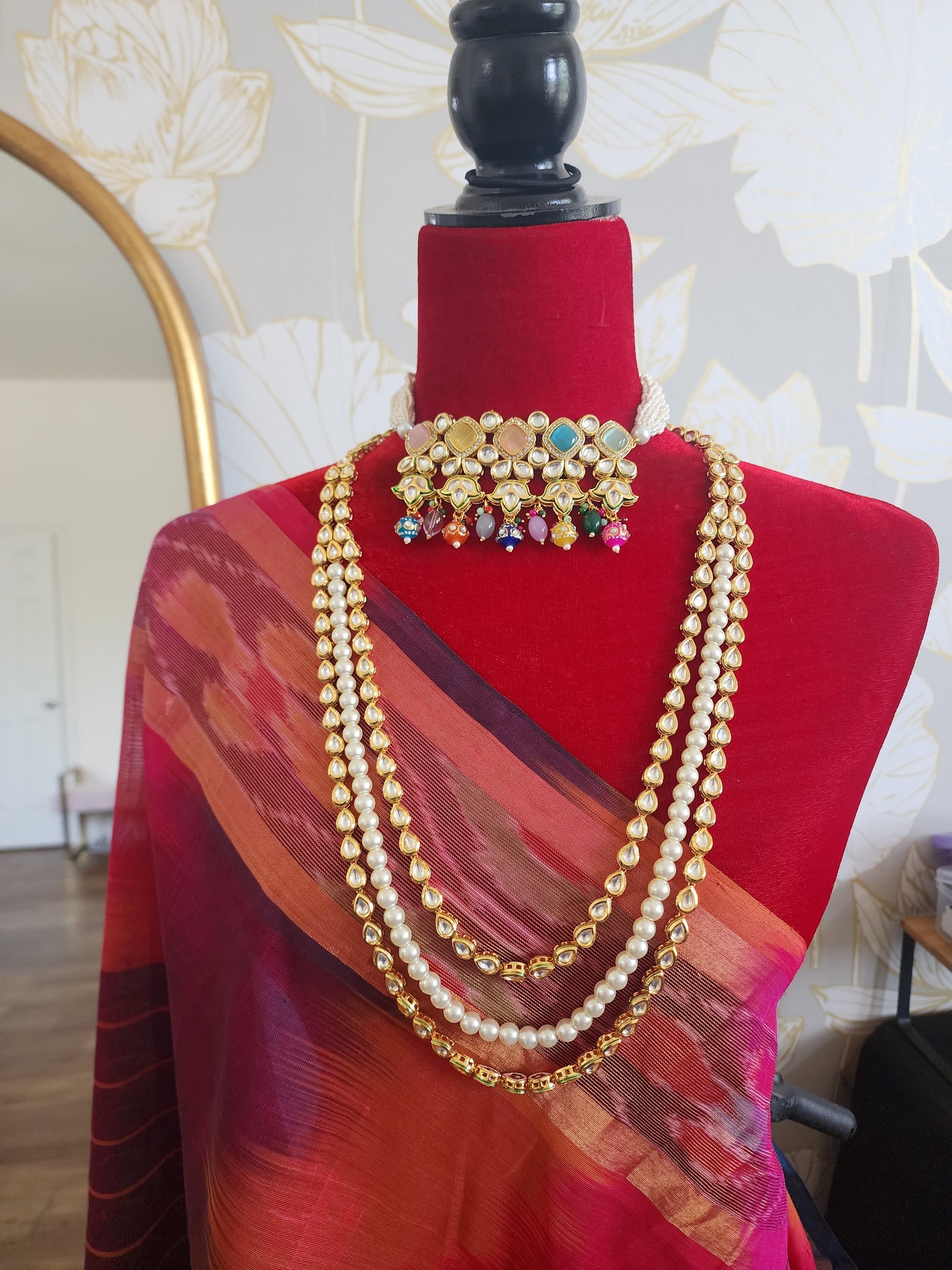 Aanshi kundan choker necklace set