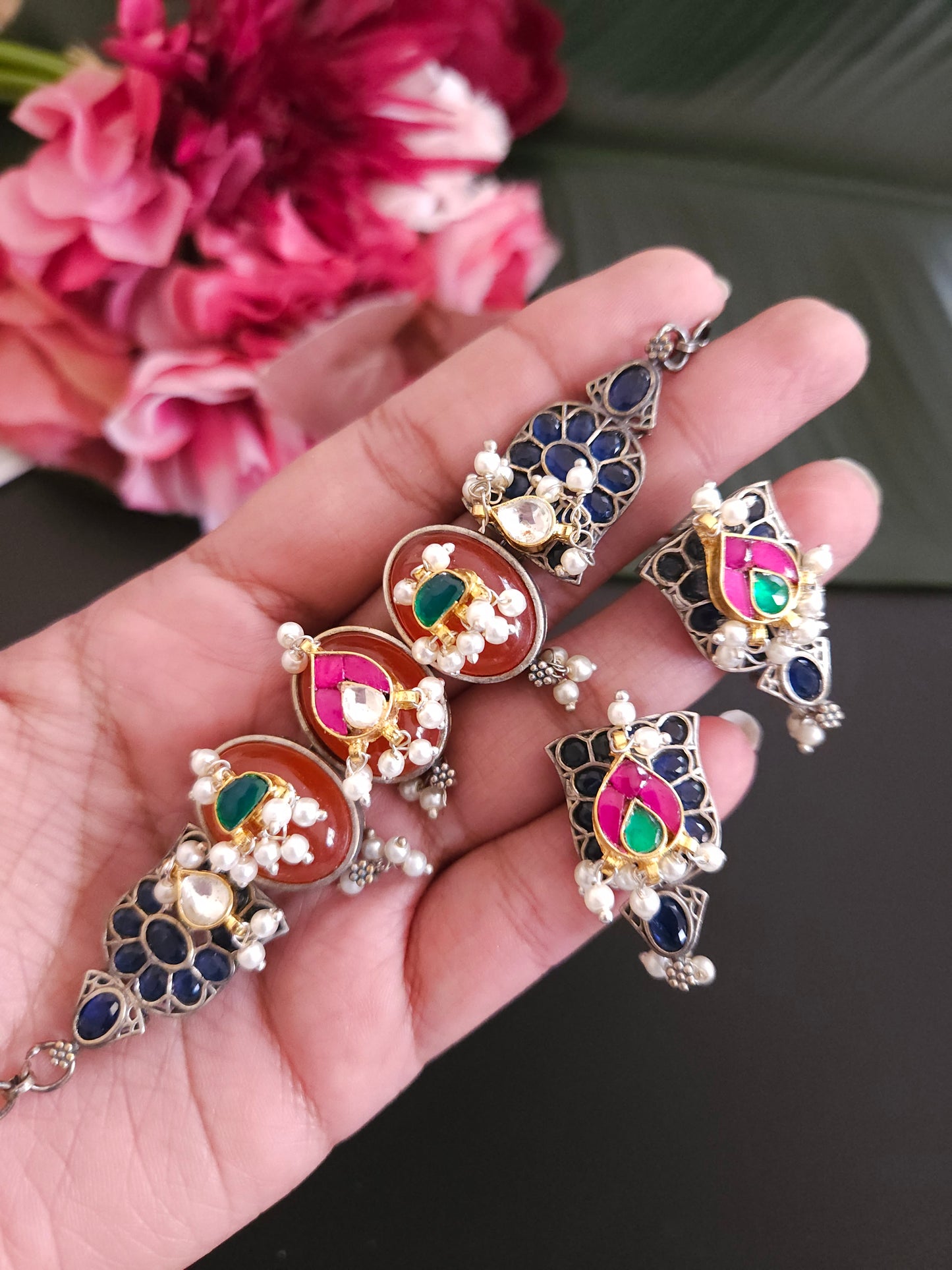 Adithi  fusion choker necklace set