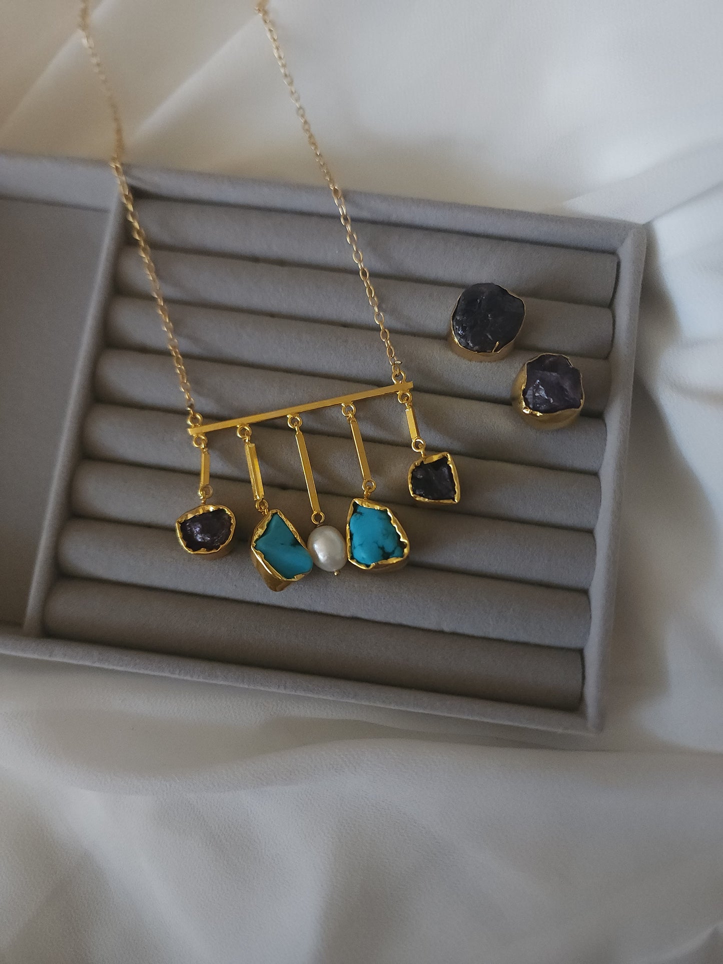 Jade contemporary Necklace set