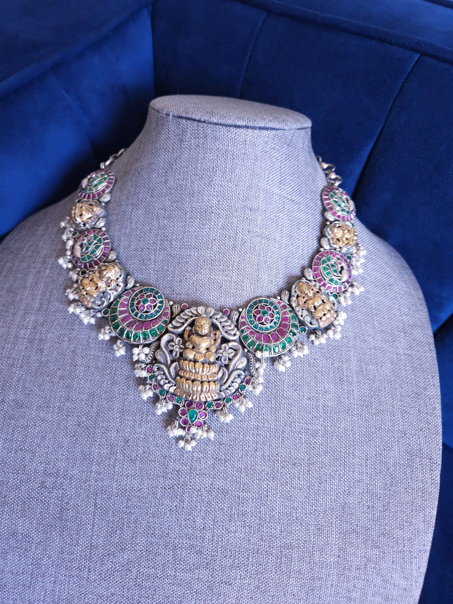Alicia dualtone necklace set