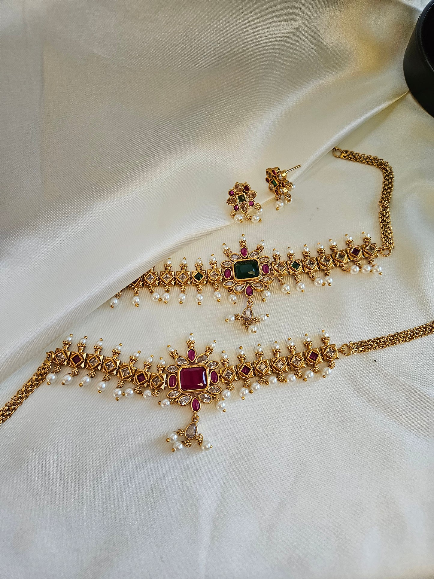Anandhi goldplated choker necklace set