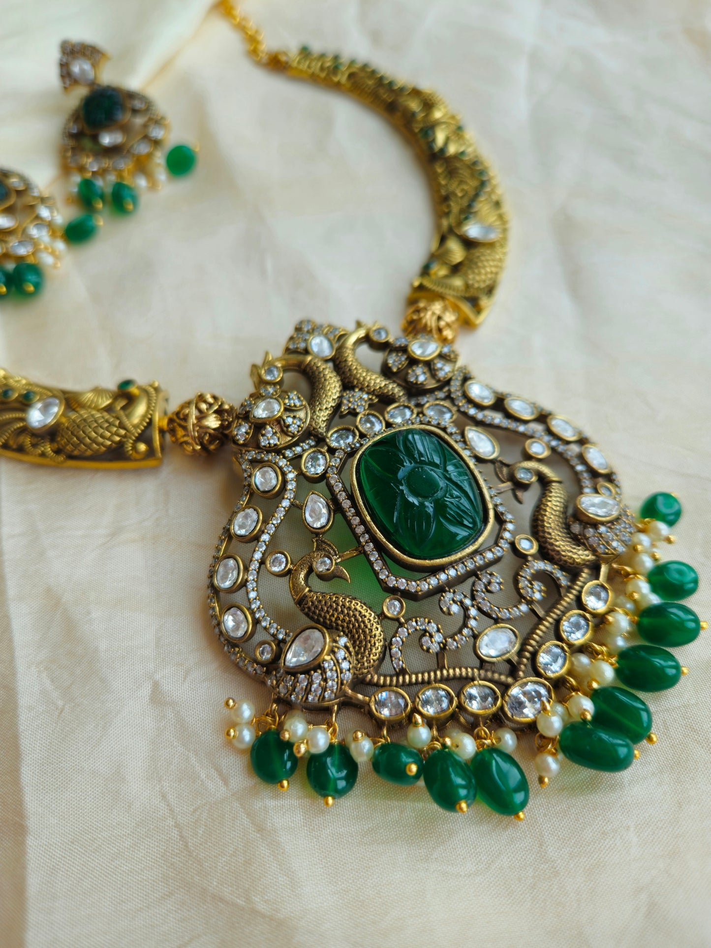 Victorian polki hasli necklace with earrings