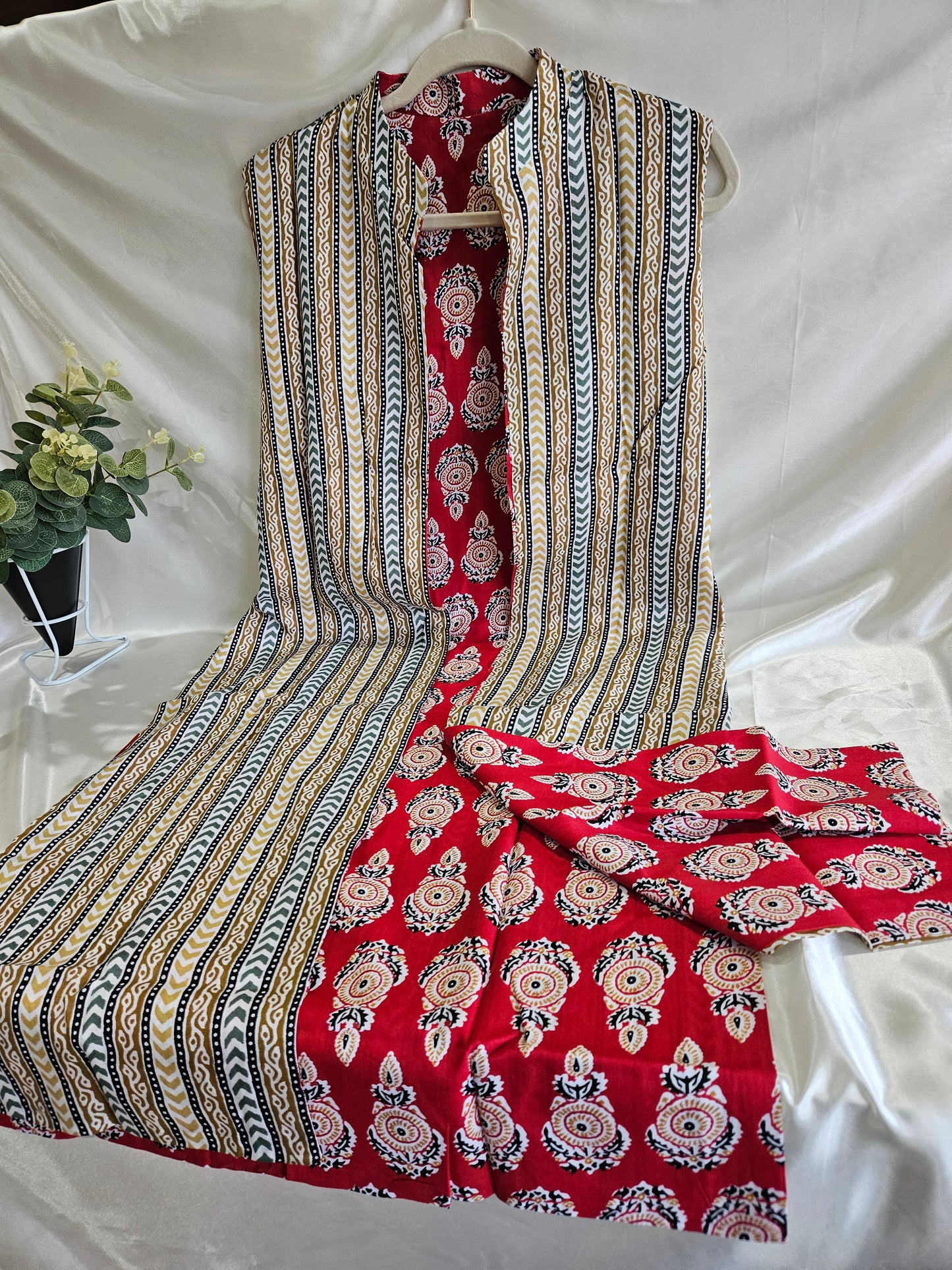 Adhiya reversible cotton jacket