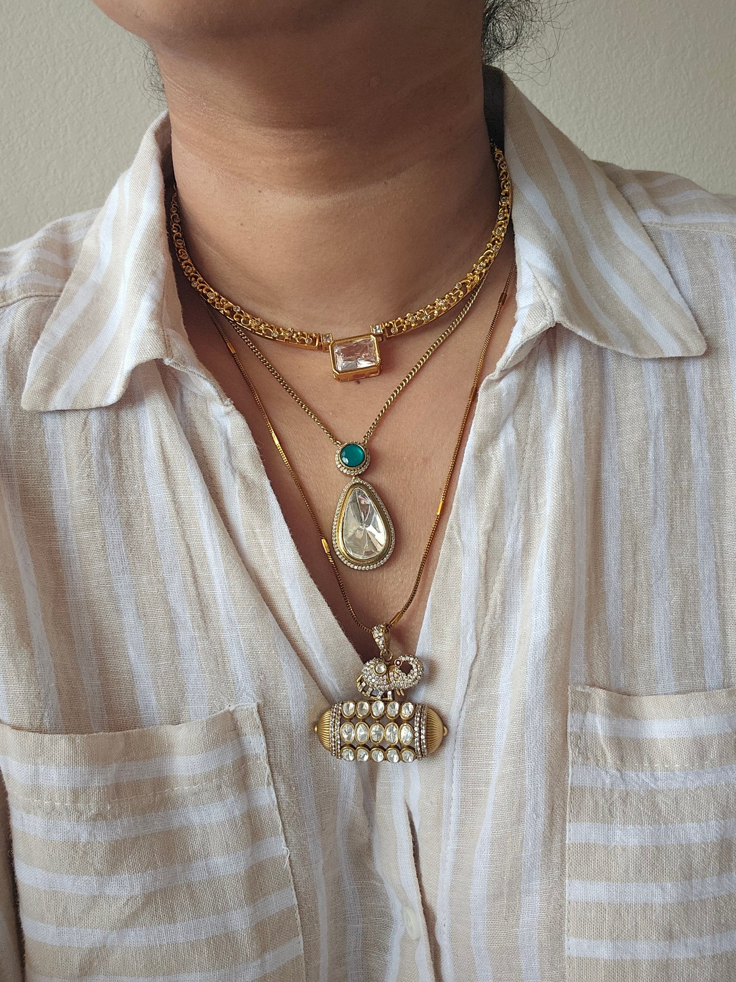 Aarvi uncut polki necklace set