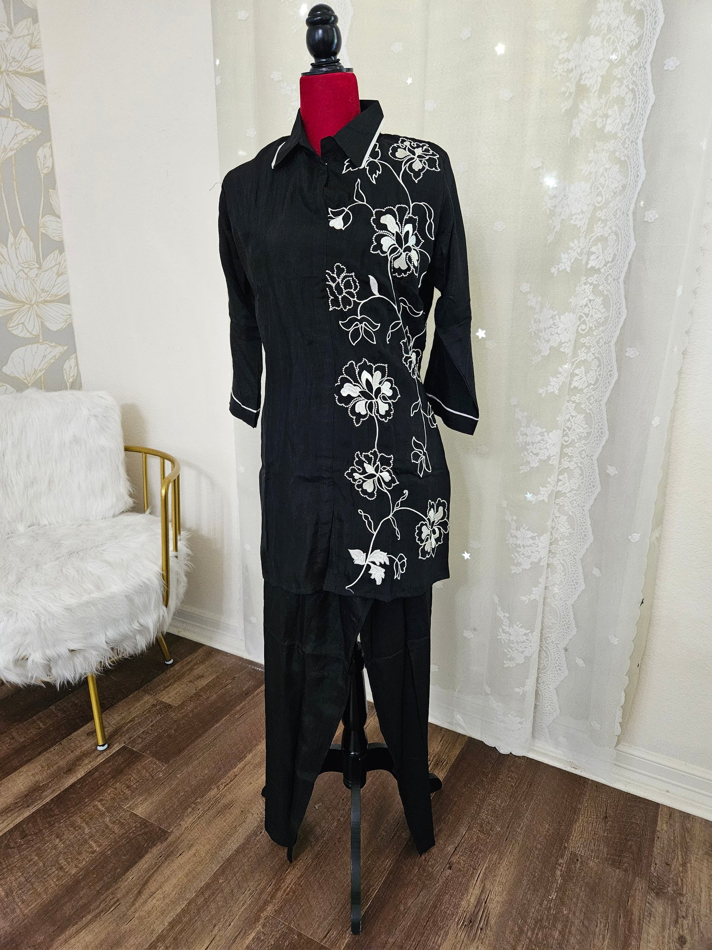 Muslin 2 piece cord bhandini set