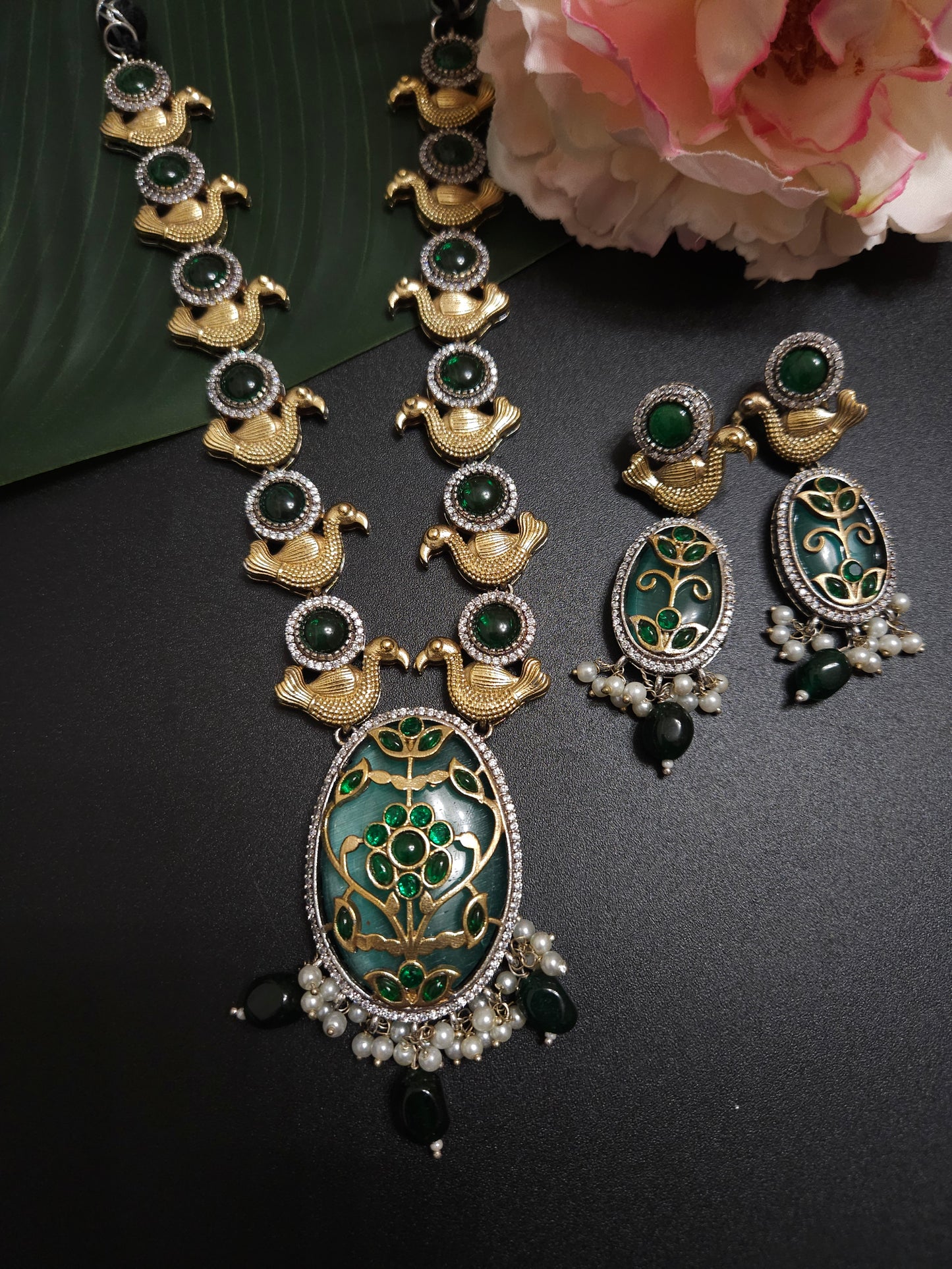 Aarna dualtone handmade necklace set