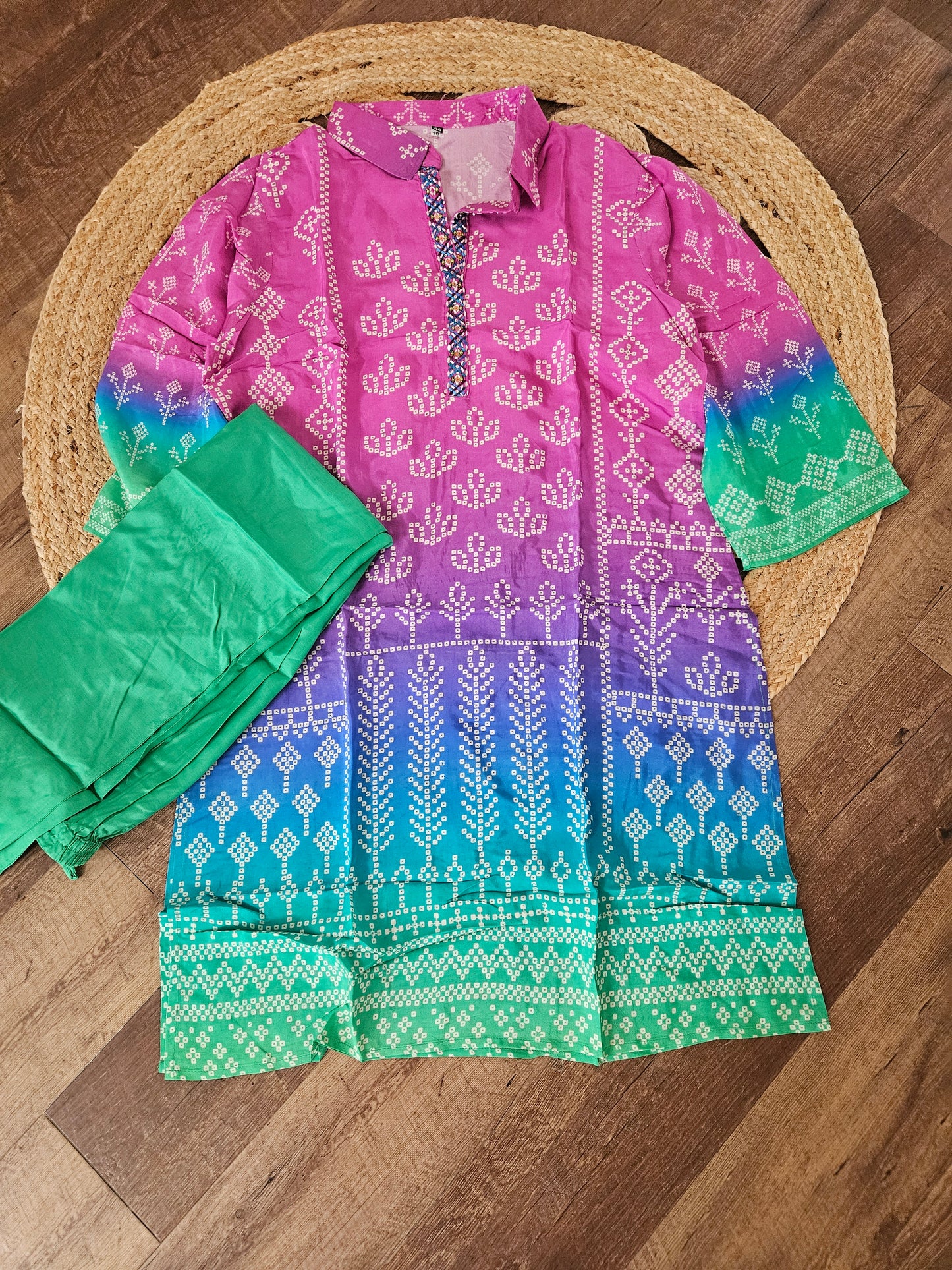 Muslin 2 piece cord bhandini set