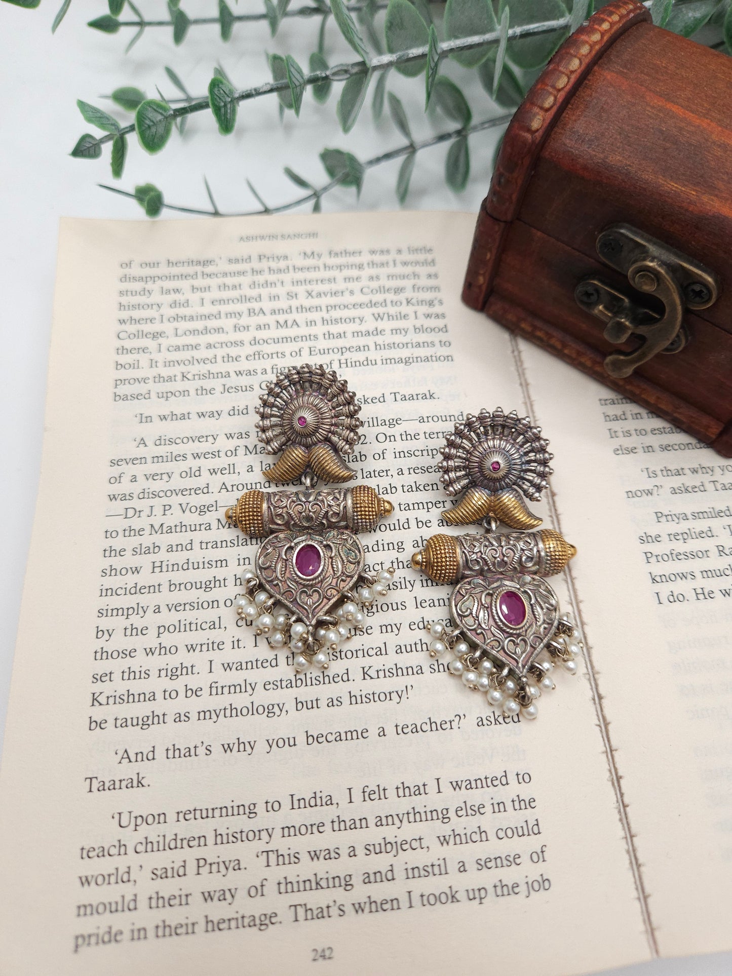 Anthara dualtone earrings