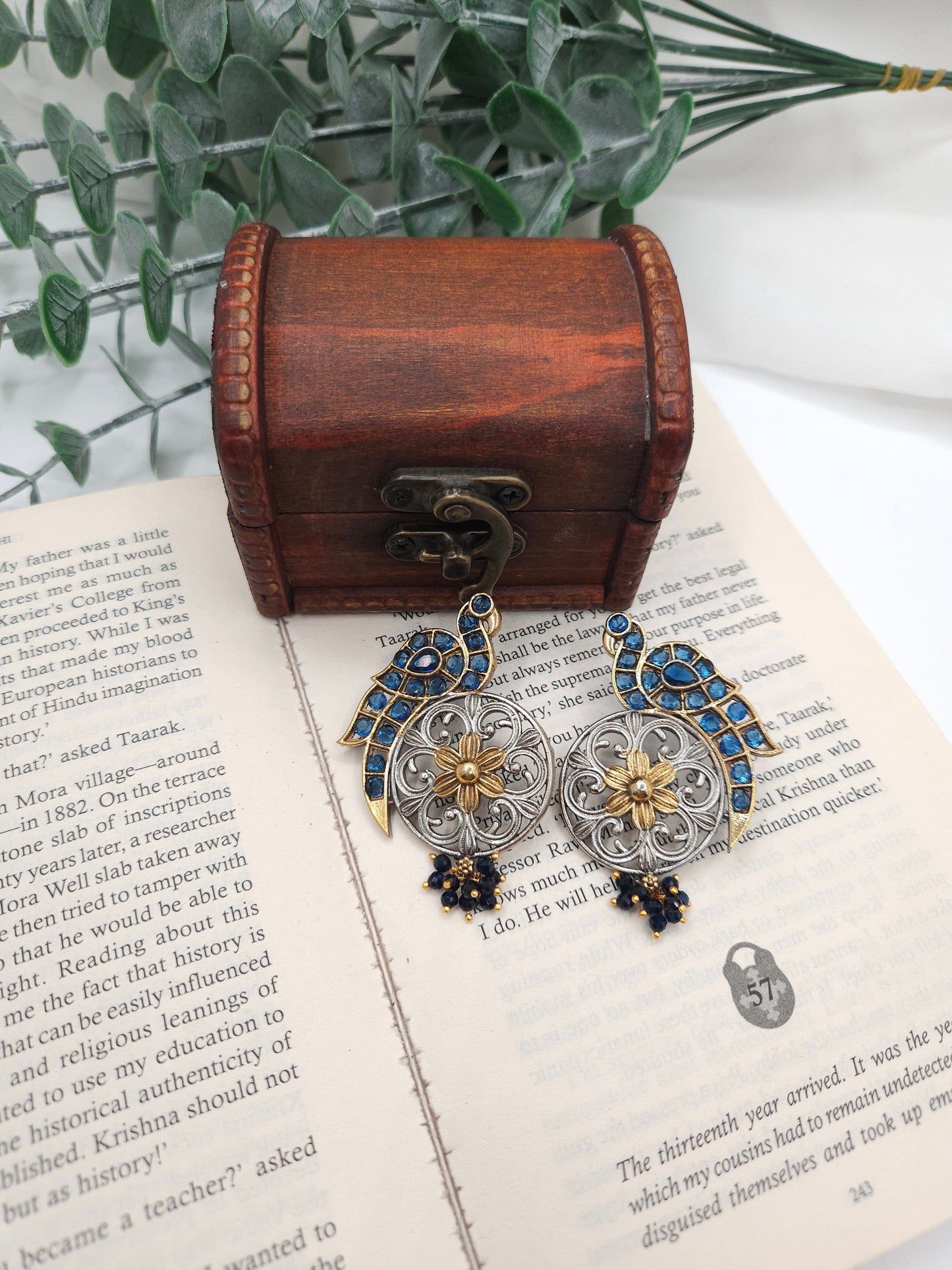 Anthara dualtone earrings