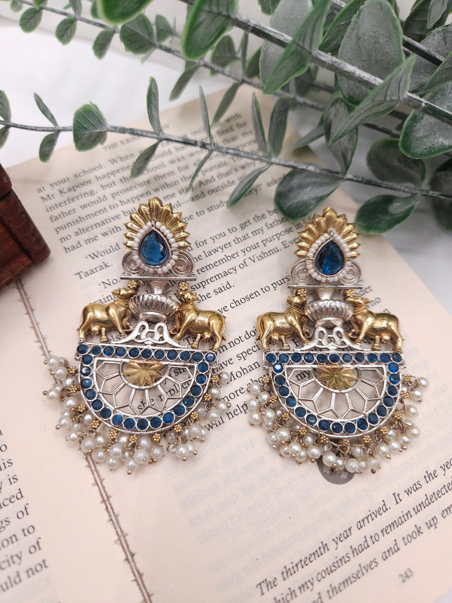 Aastha dualtone earrings