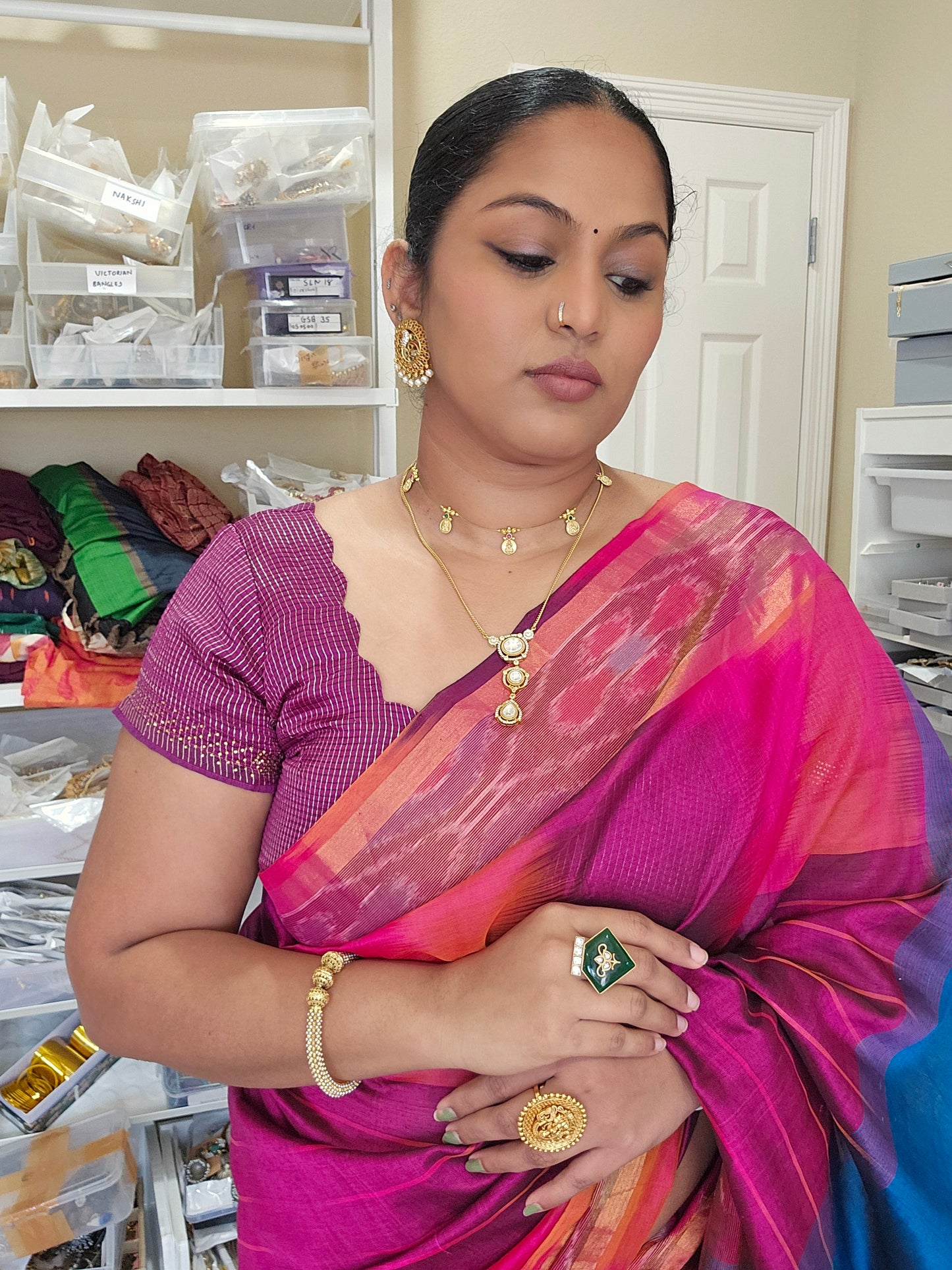 Aarvi uncut polki necklace set