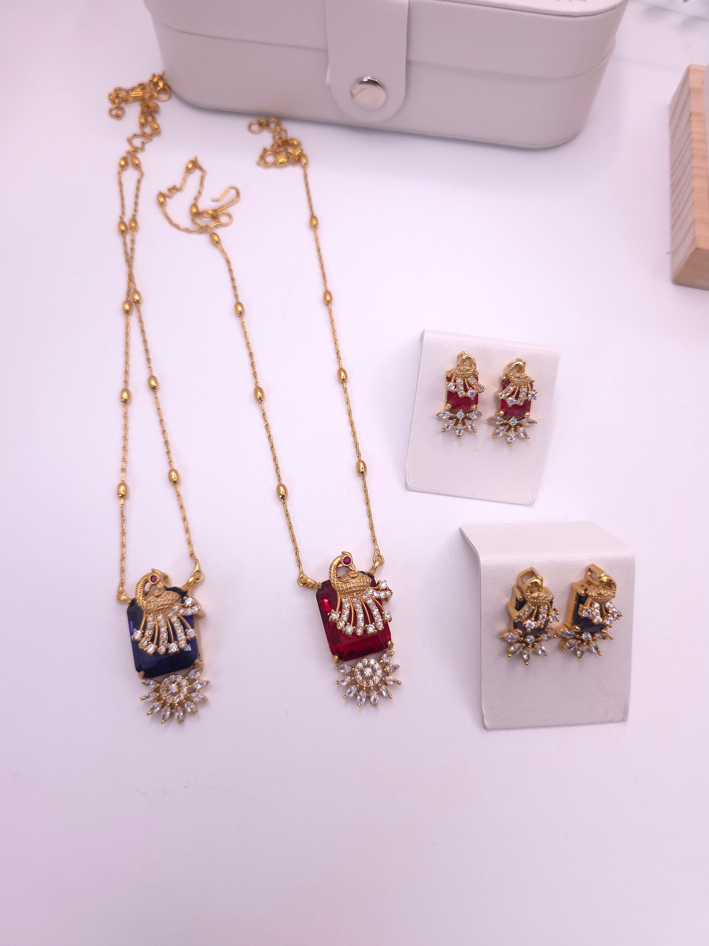 Aarvi cz polki dainty necklace set