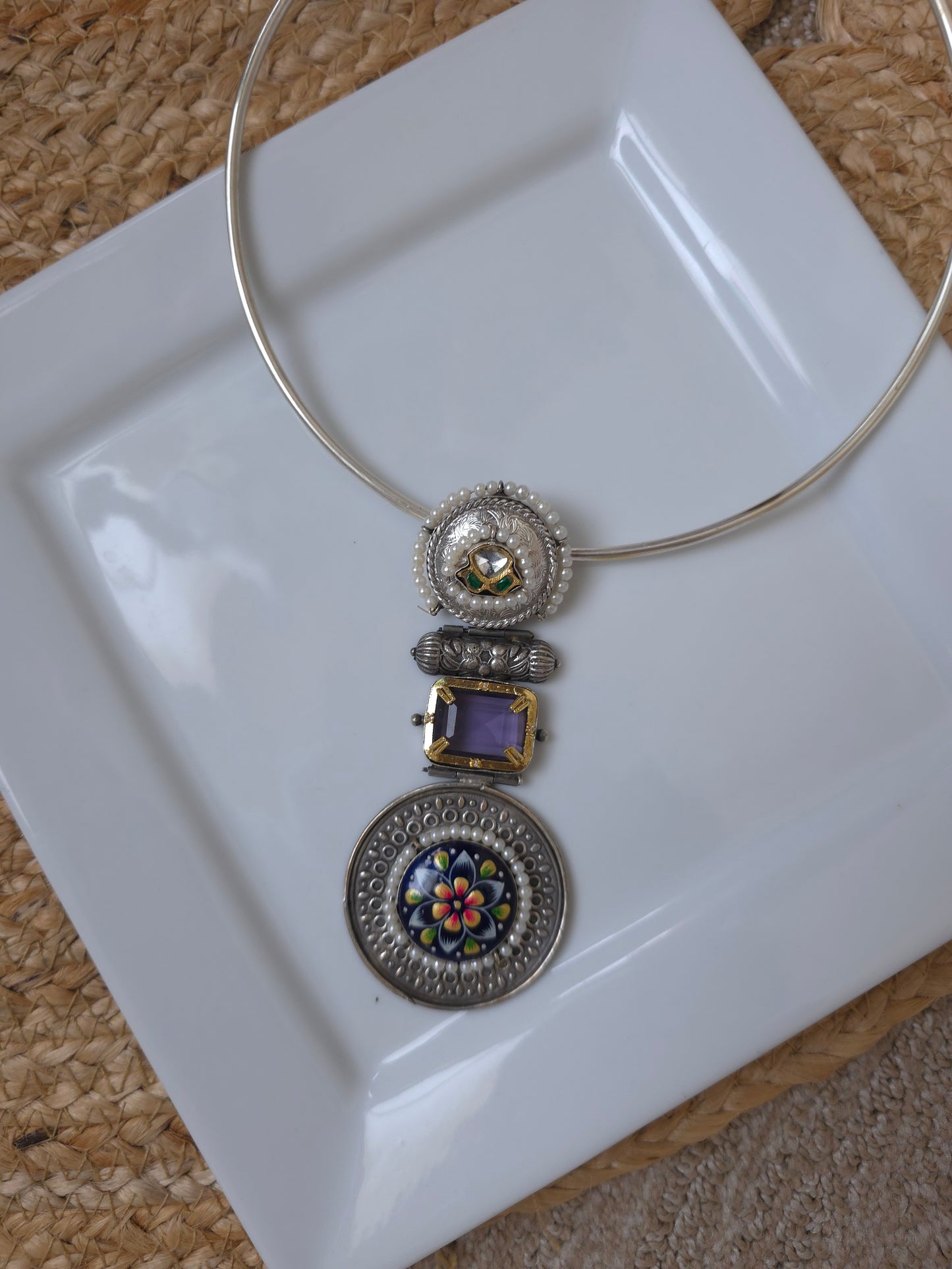 Achyutha dualtone hasli necklace