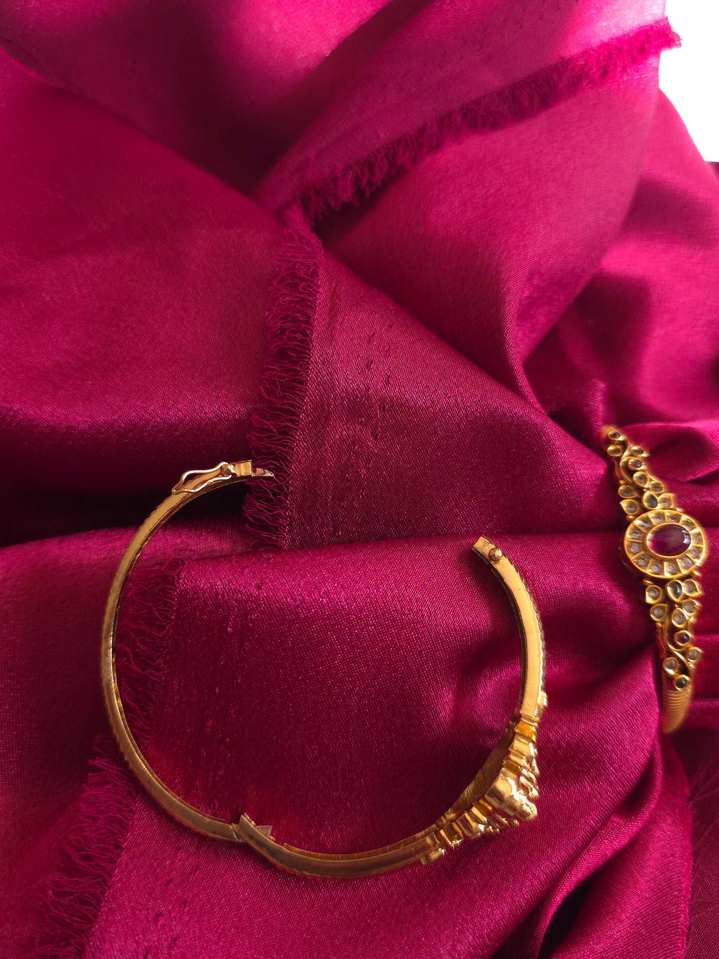 Nakshi goldplated adjustable bracelet