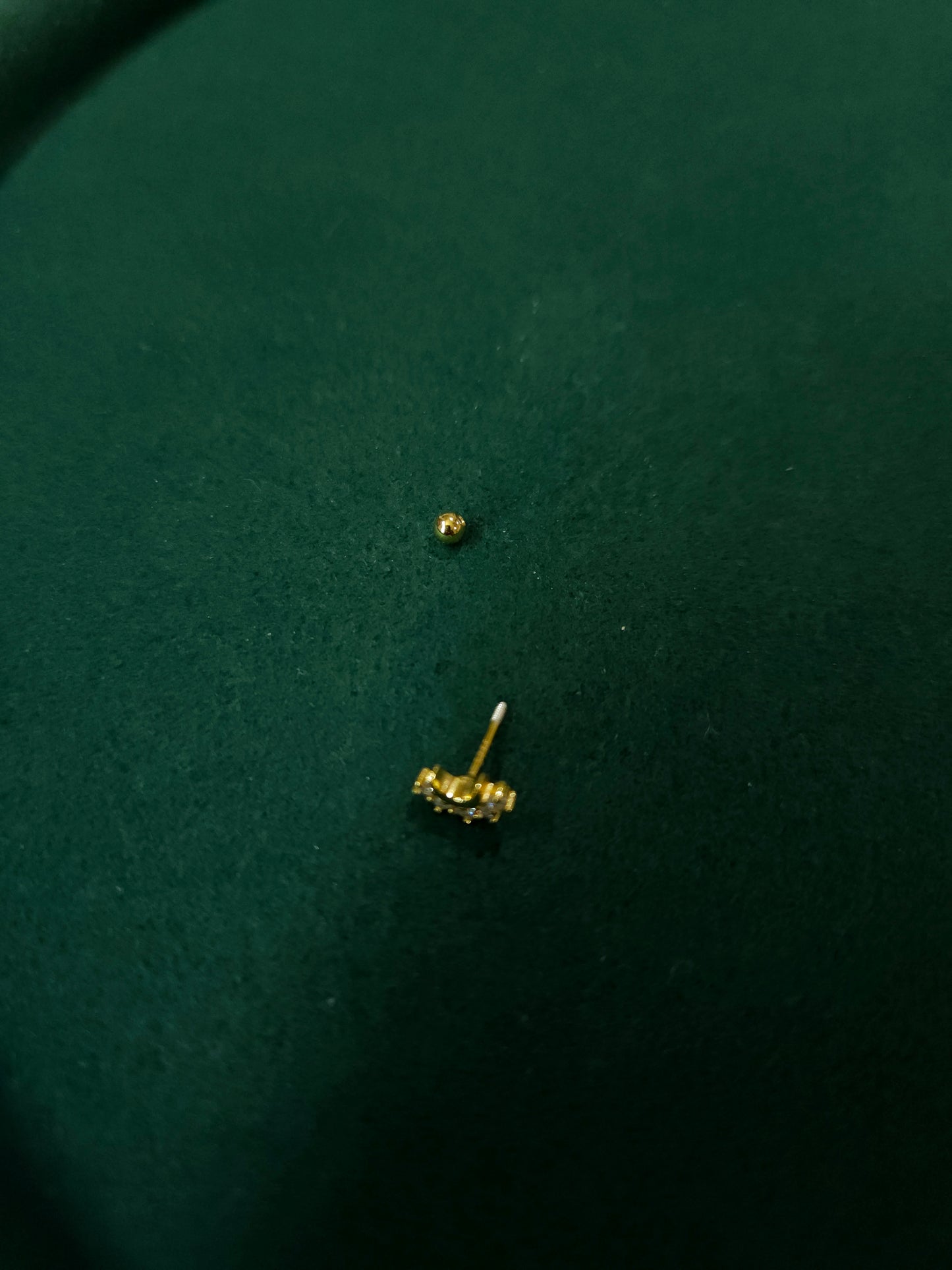 Moon 925 silver pierced nose pin