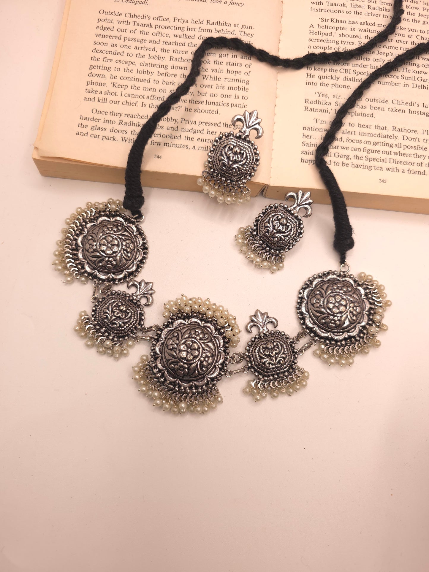 Achyutha 925 silver polish fusion necklace set