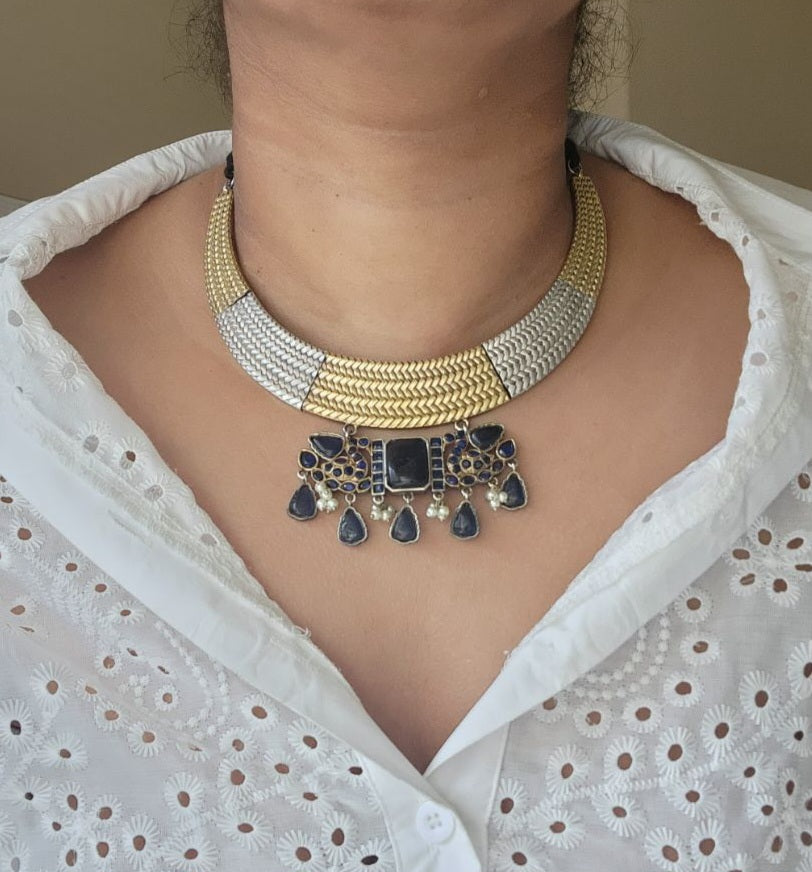 Alicia dualtone hasli necklace set