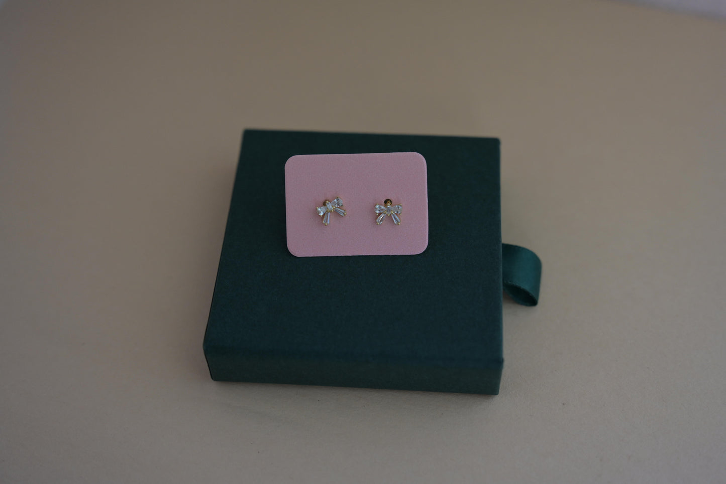 Bow 925 silver stud earrings