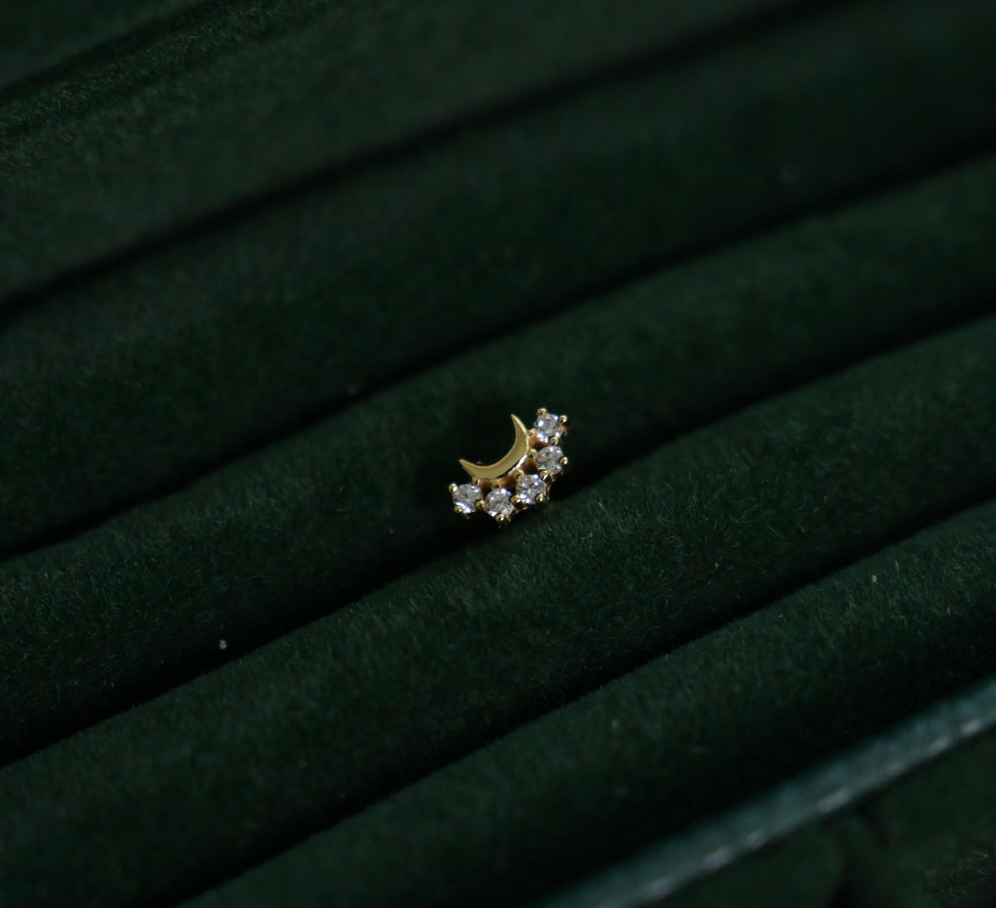 Moon 925 silver pierced nose pin