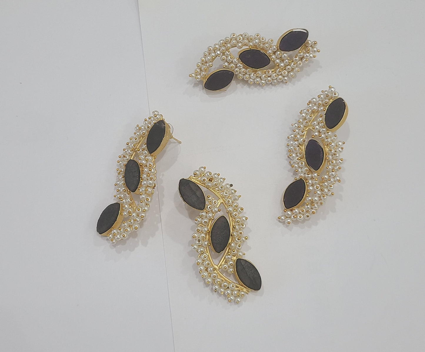 Tulip earrings