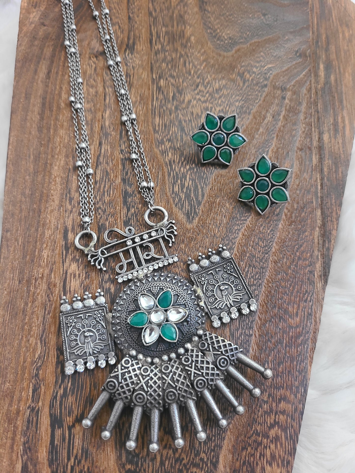 Meera Handmade Silver alike pendant necklace set