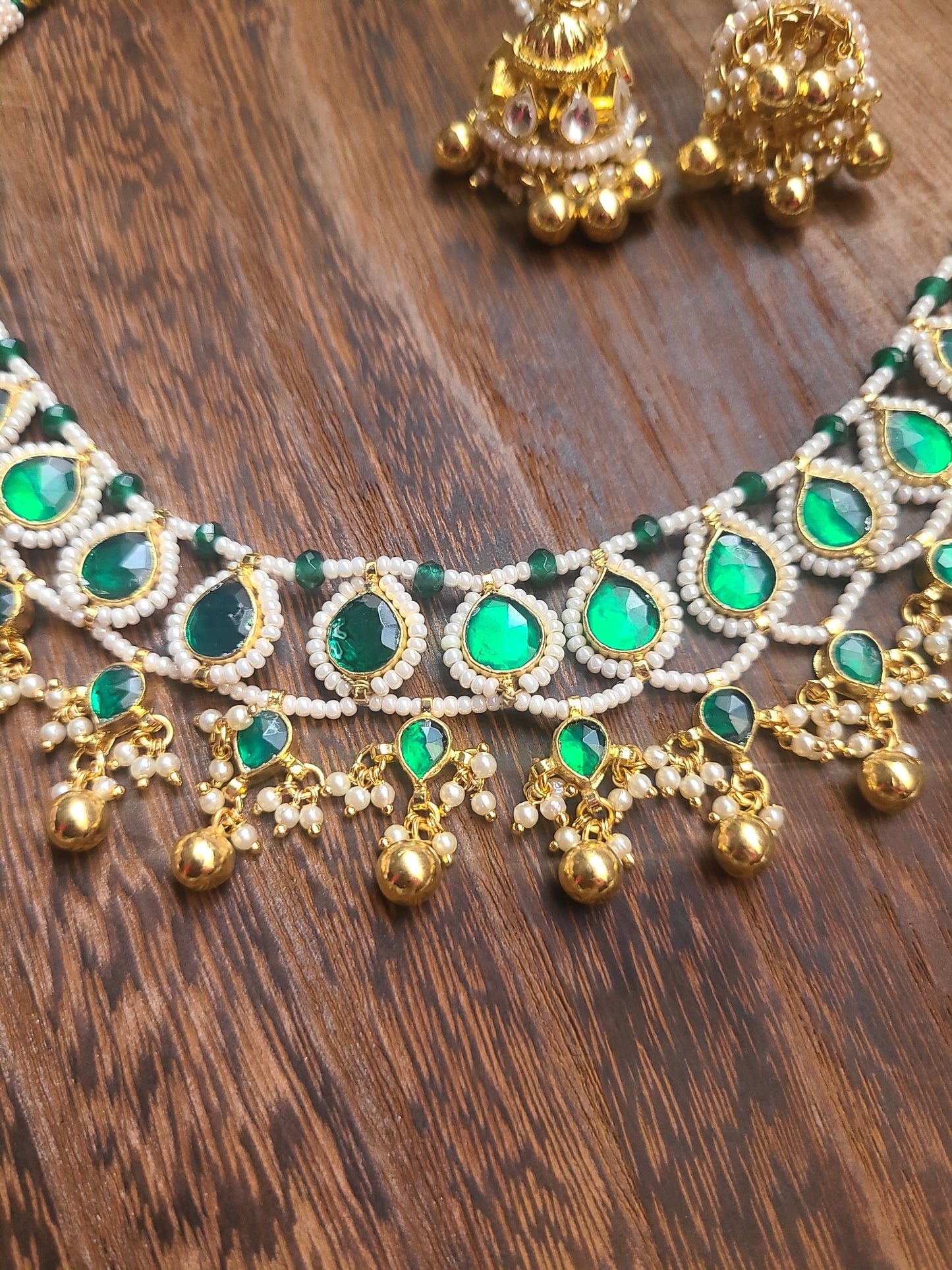 Arva pachi kundan choker necklace set