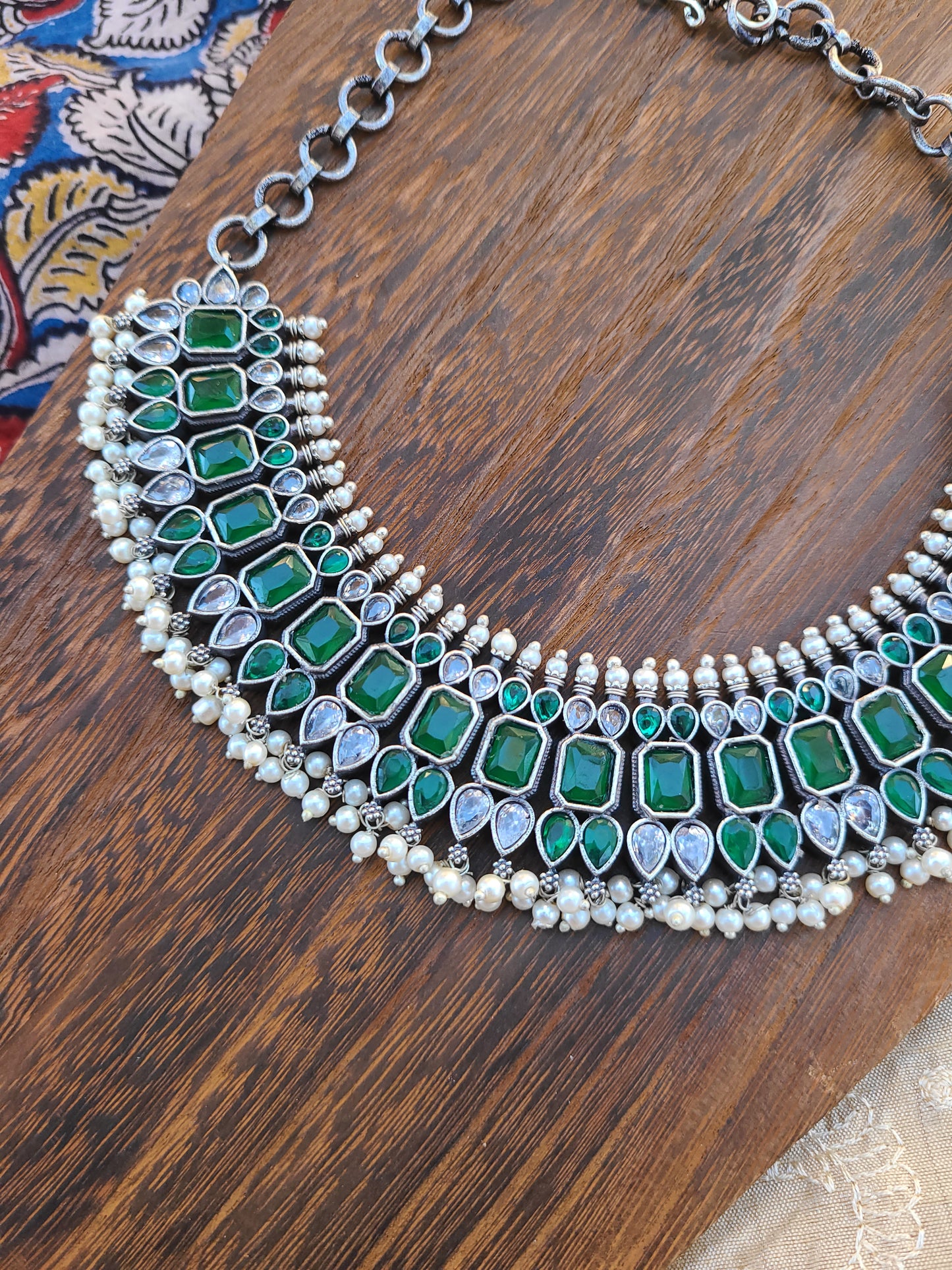 Alicia silver alike necklace set