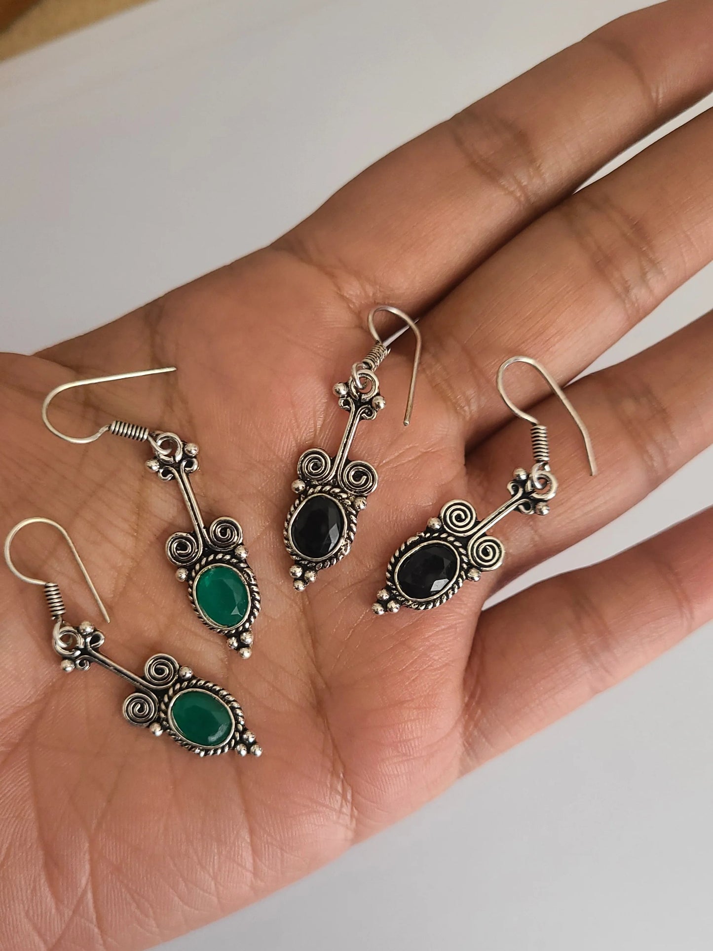 Small hook earrings