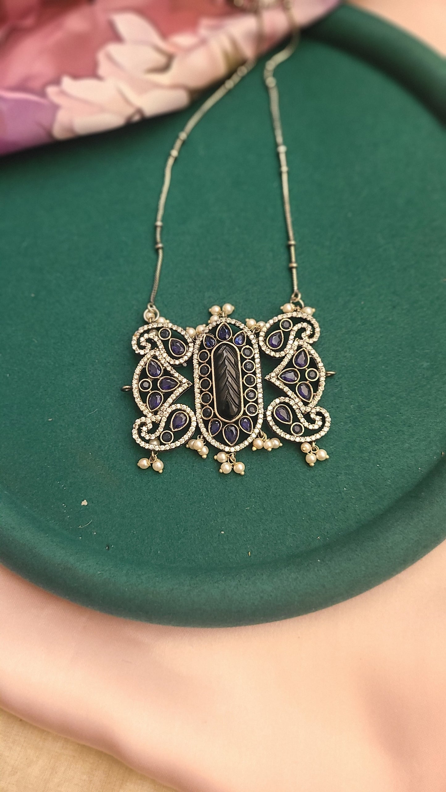 Bramara Handmade Silver alike pendant necklace set