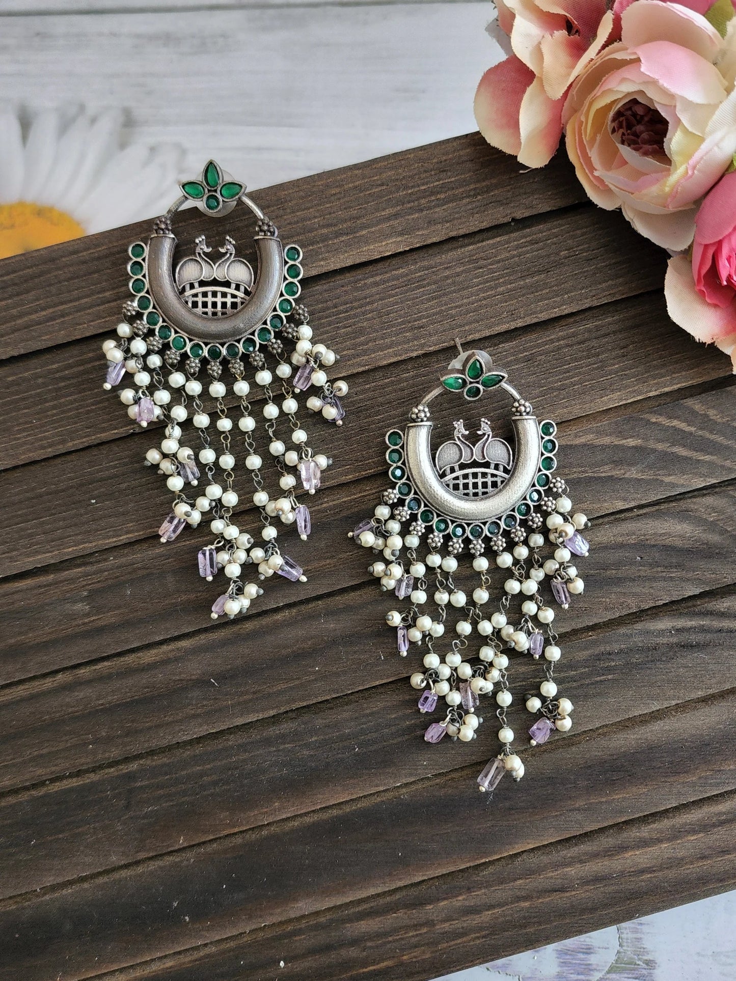 Anthara pearl silveralike earrings