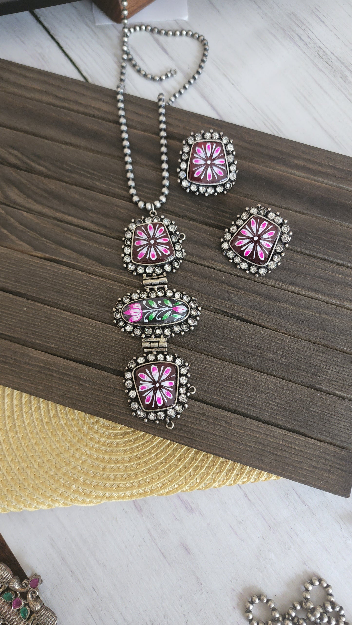 Handpainted silver alike pendant necklace