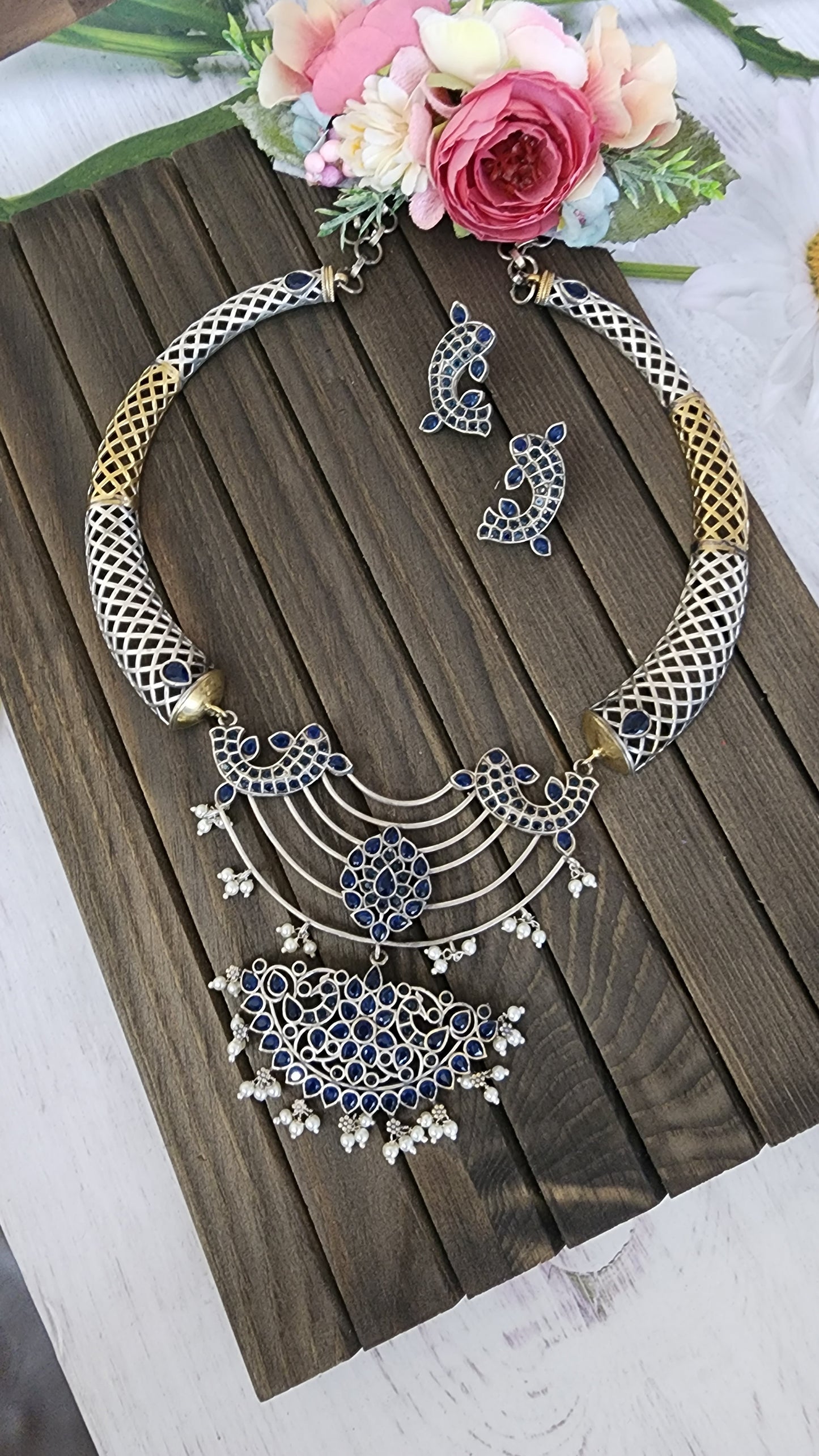 Amora silver alike necklace set