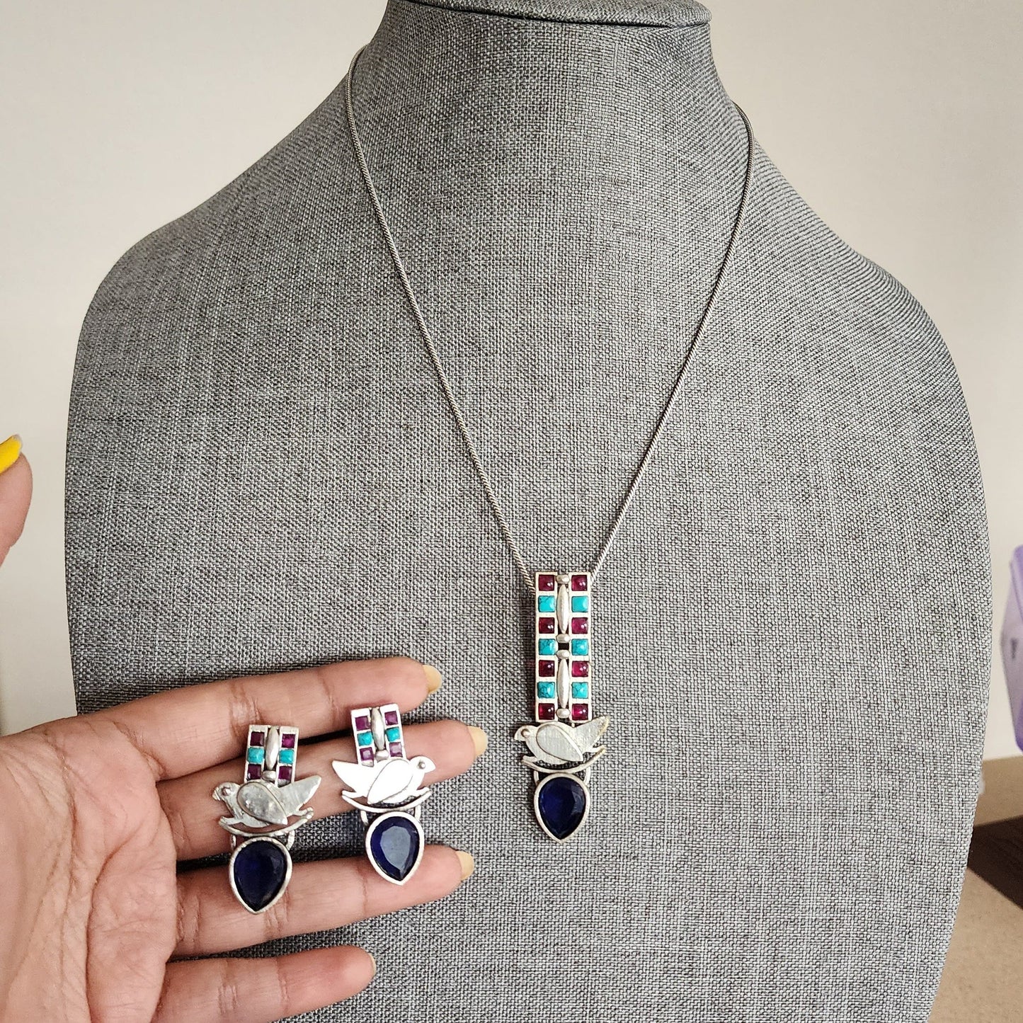 Antique Silver look alike Necklace set