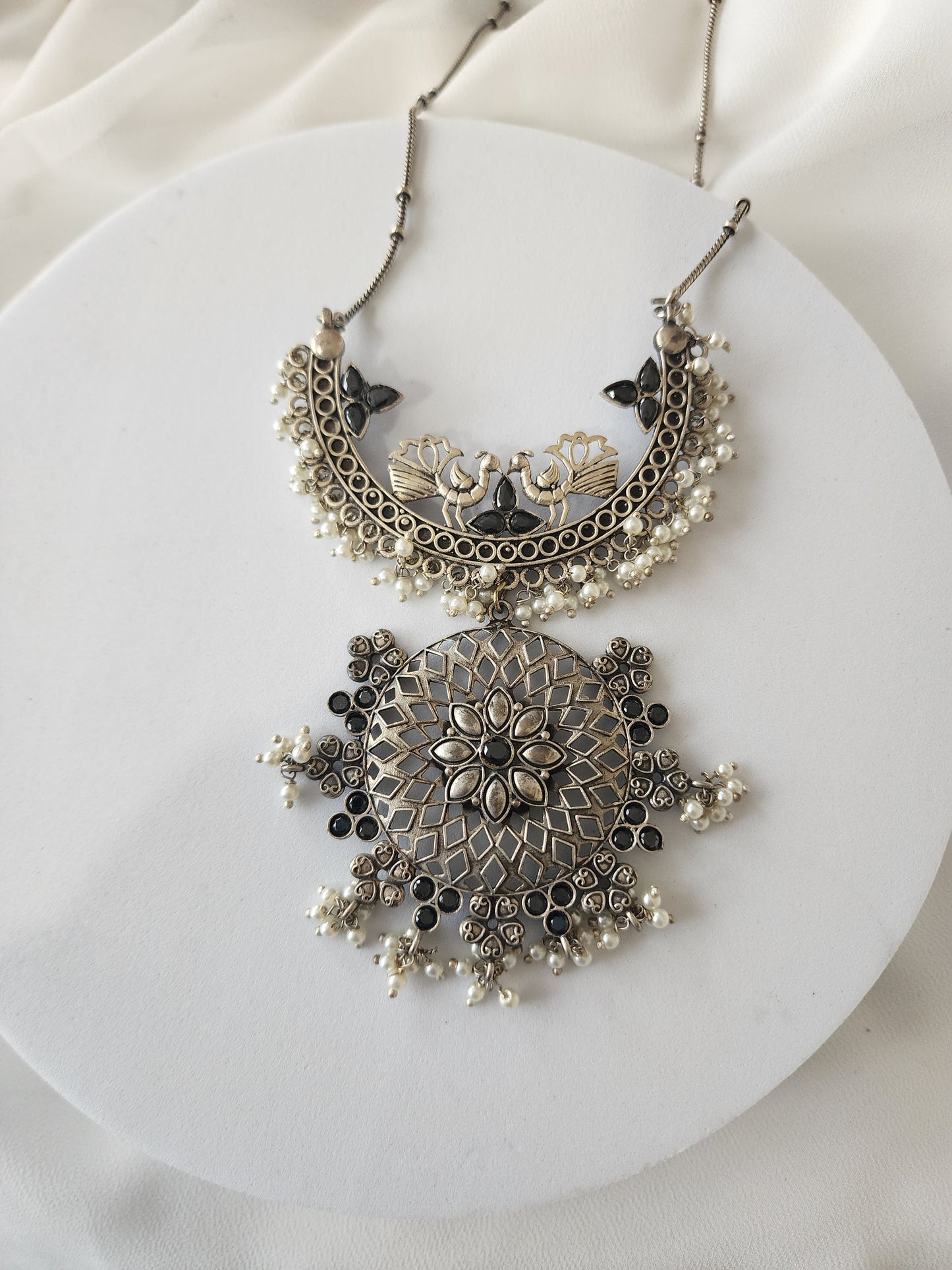 Boumika pendant necklace