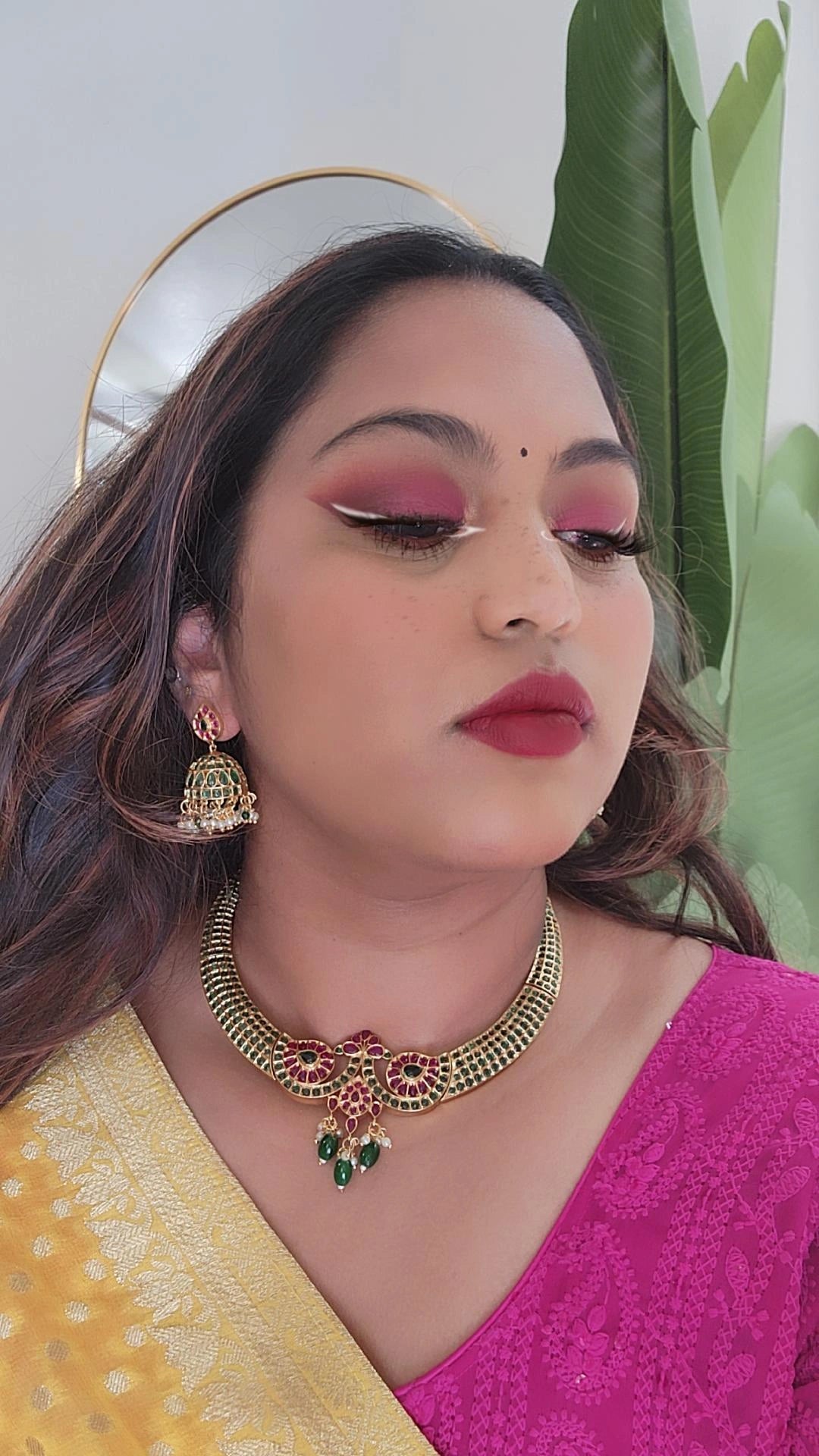 Tiru goldplated statement necklace set