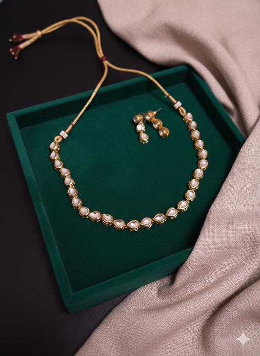 Arva kundan necklace set