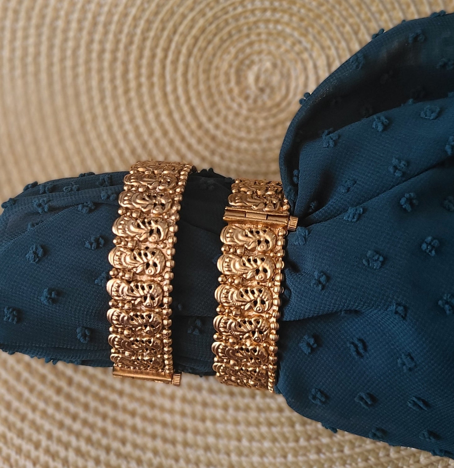 Goldplated bangles