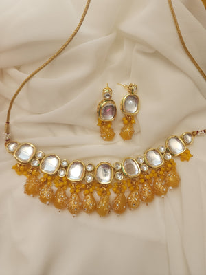 Aanshi kundan choker necklace set