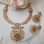Aarvi natural contemporary hasli Necklace set