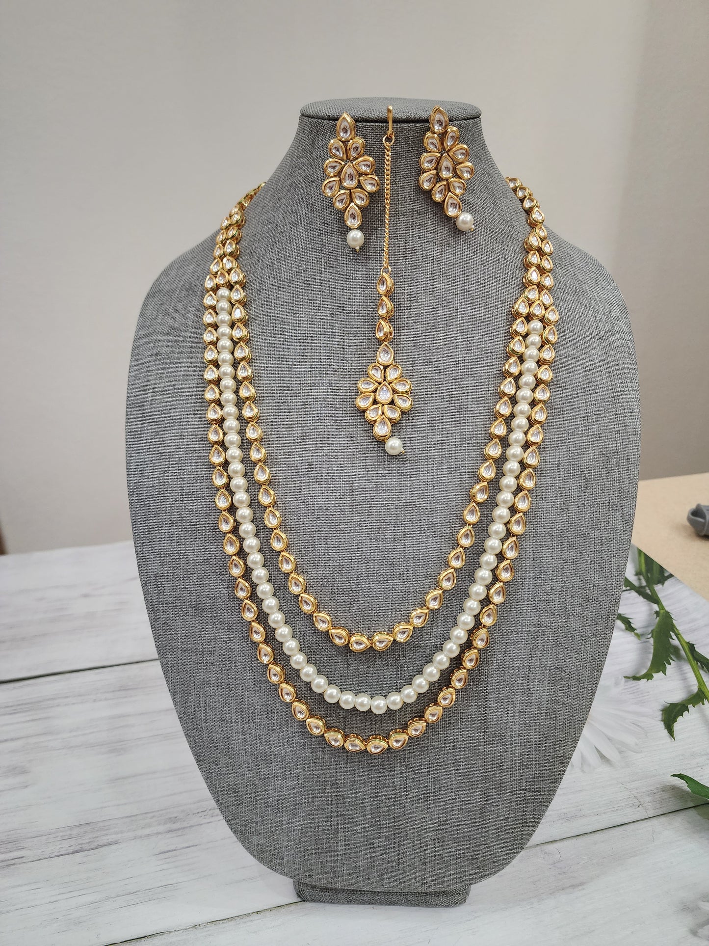 Ridhi kundan necklace set