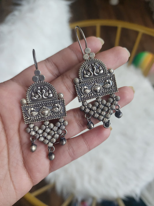 Aditya hook silver alike earrings