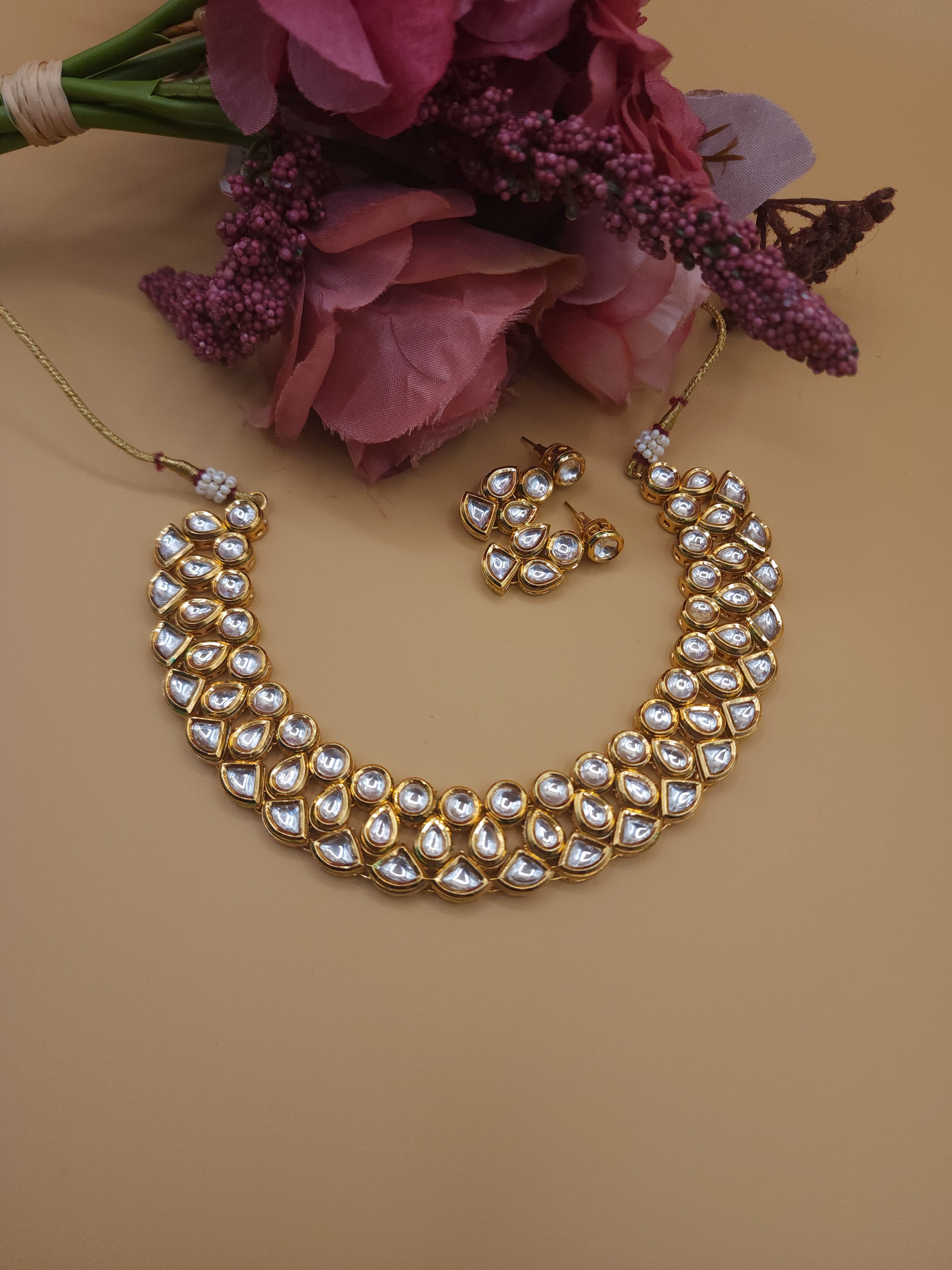 Arva kundan necklace set
