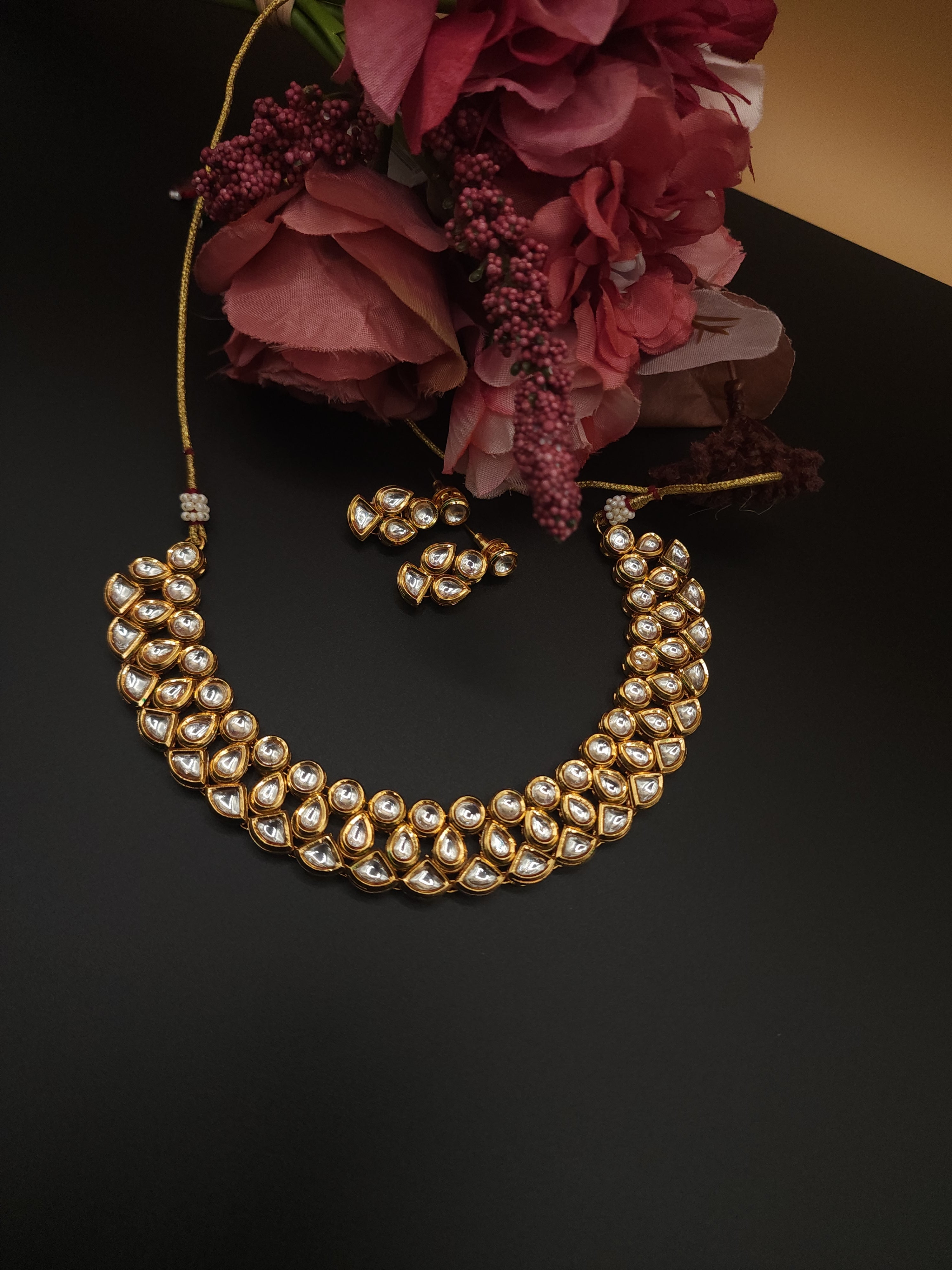 Arva kundan necklace set