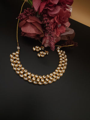 Arva kundan necklace set