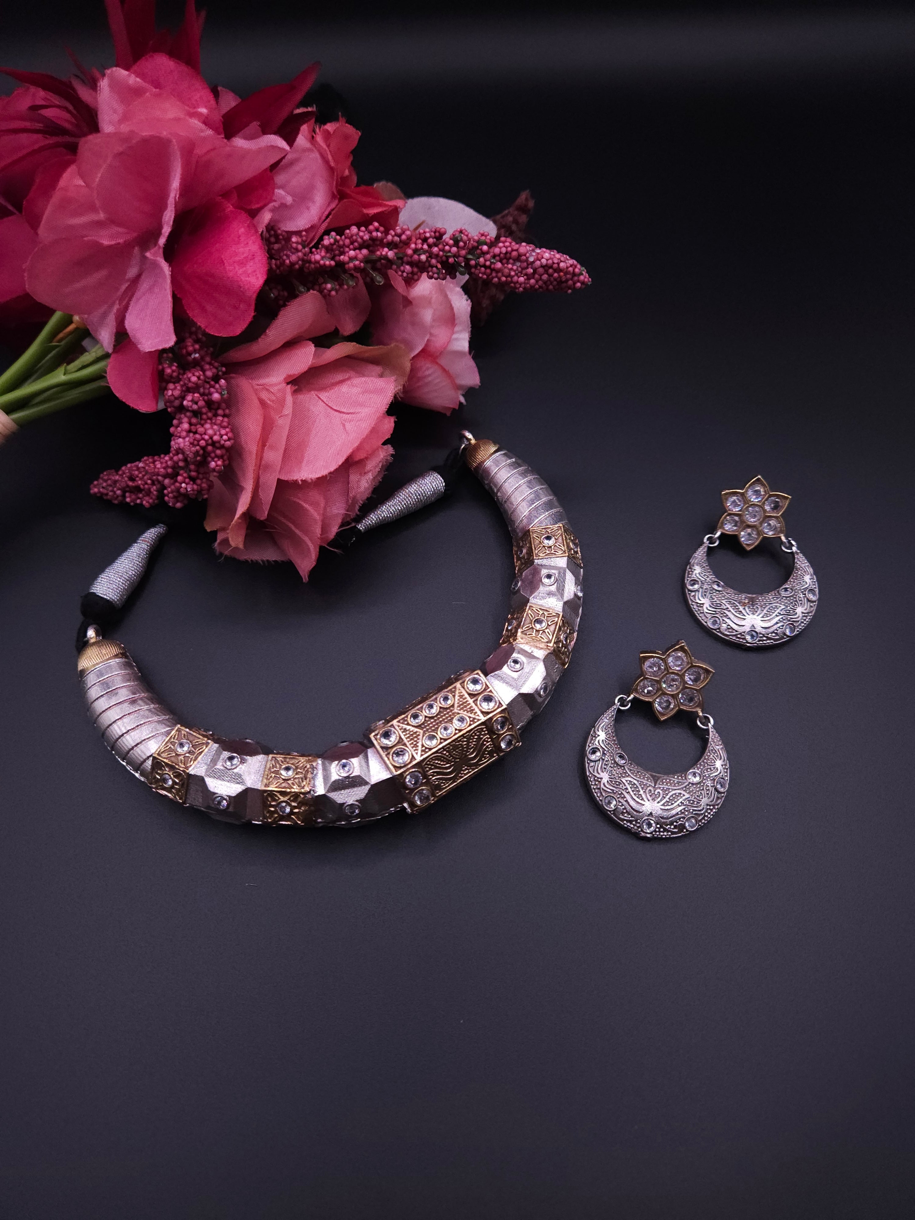 Alicia fusion dualtone hasli necklace set