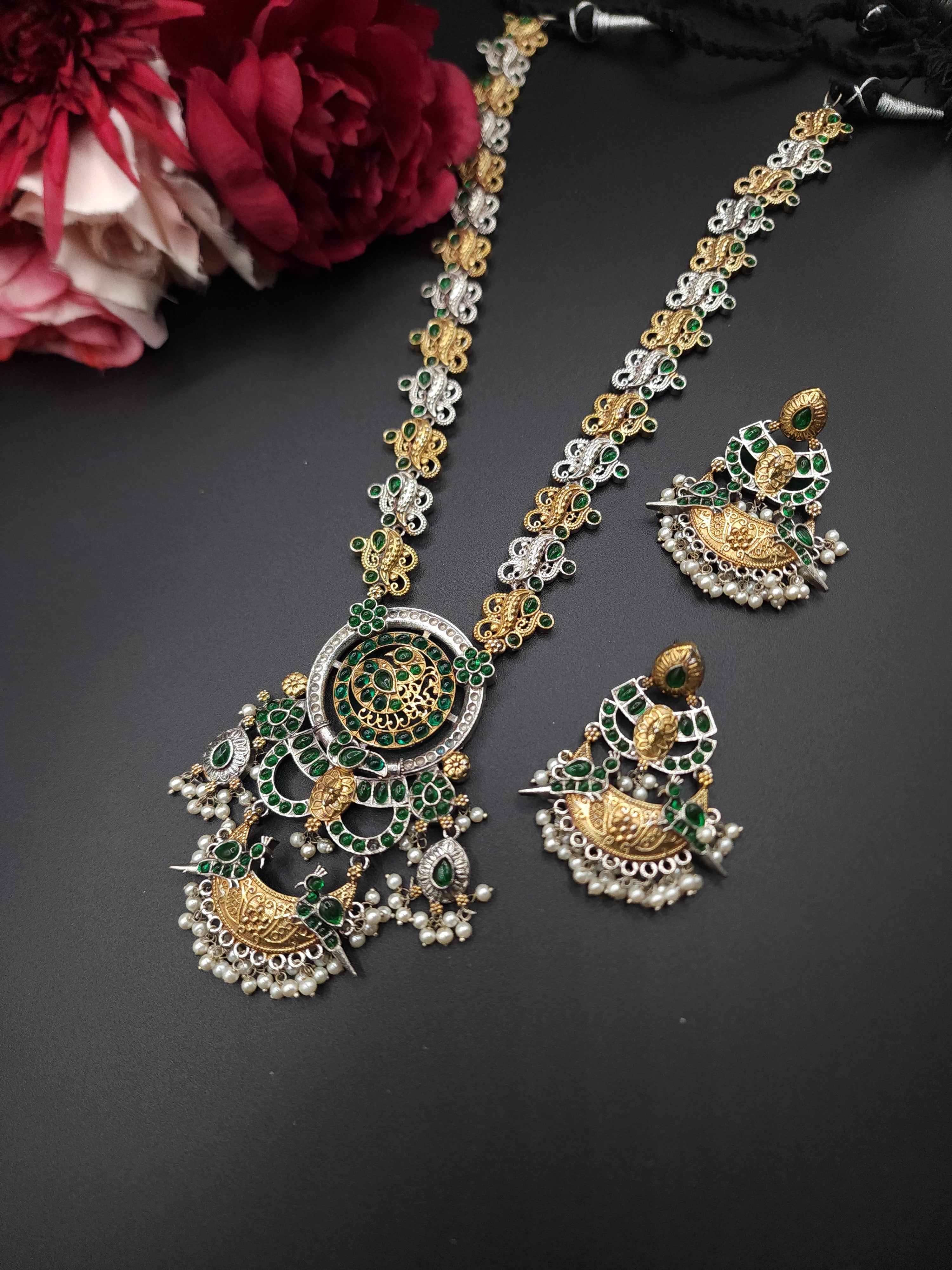 Aarna dualtone handmade necklace set