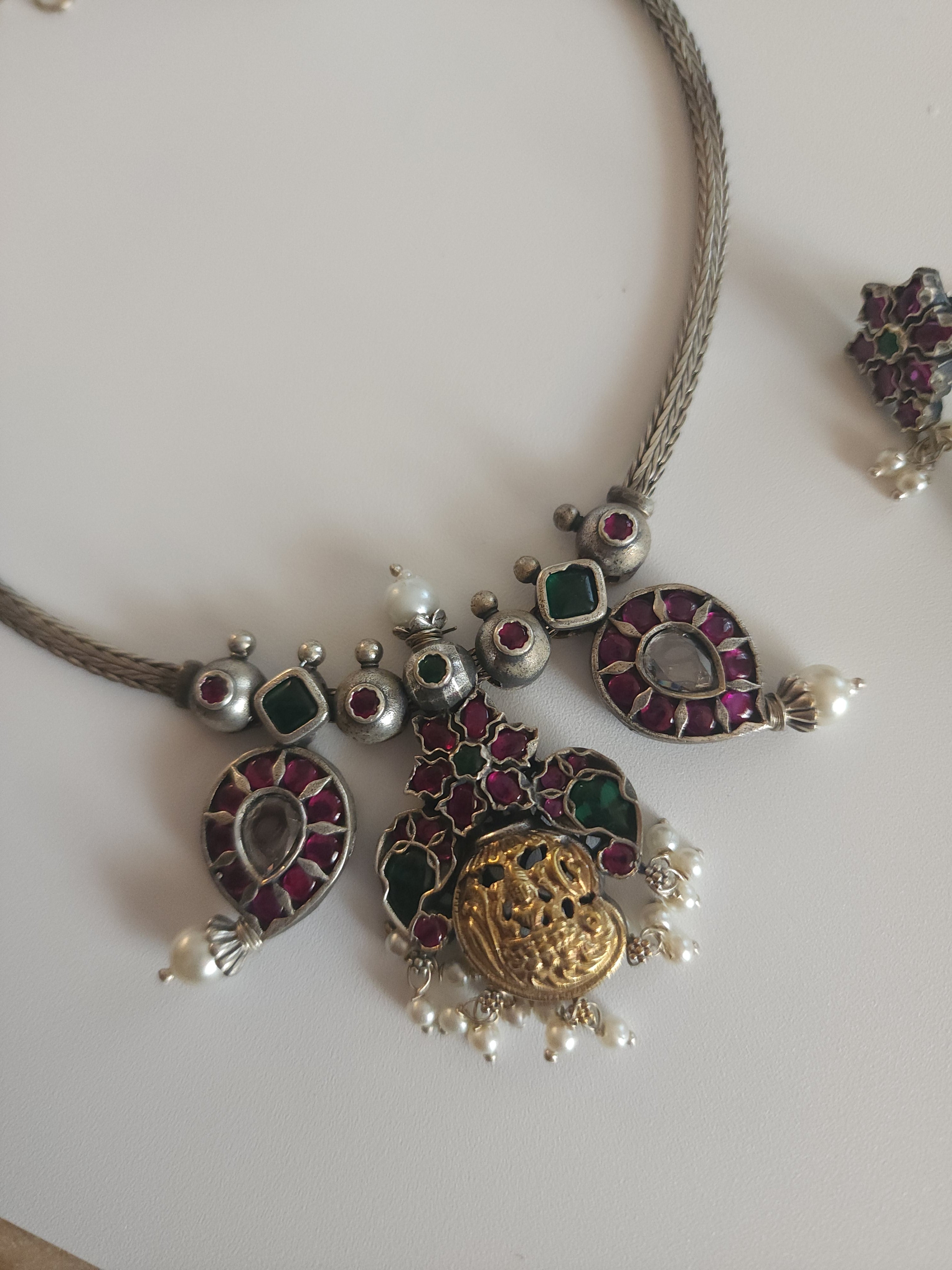 Achyutha Kemp Dualtone necklace set