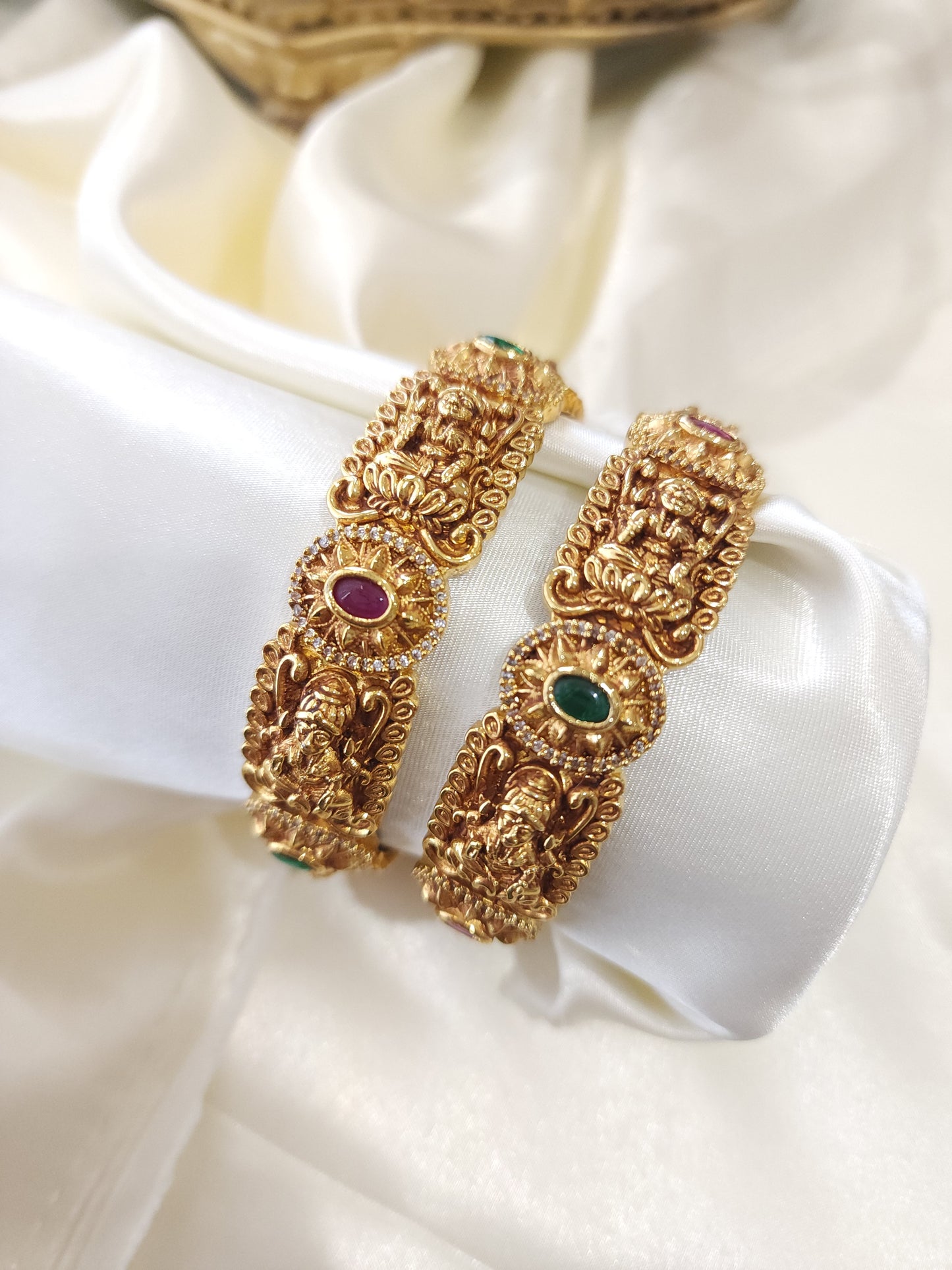Nakshi antique Goldplated bangle(price for 1 bangle)