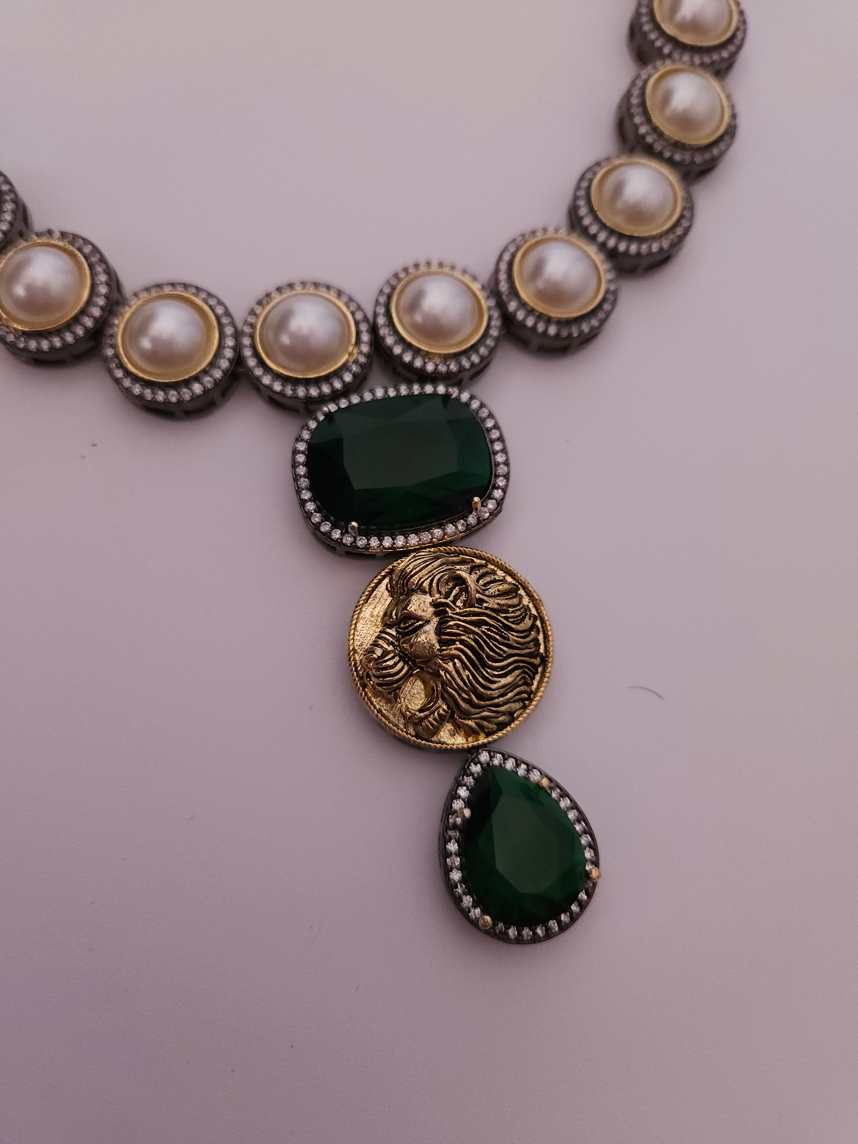 Laya sabyasachi inspired contemporary necklace set