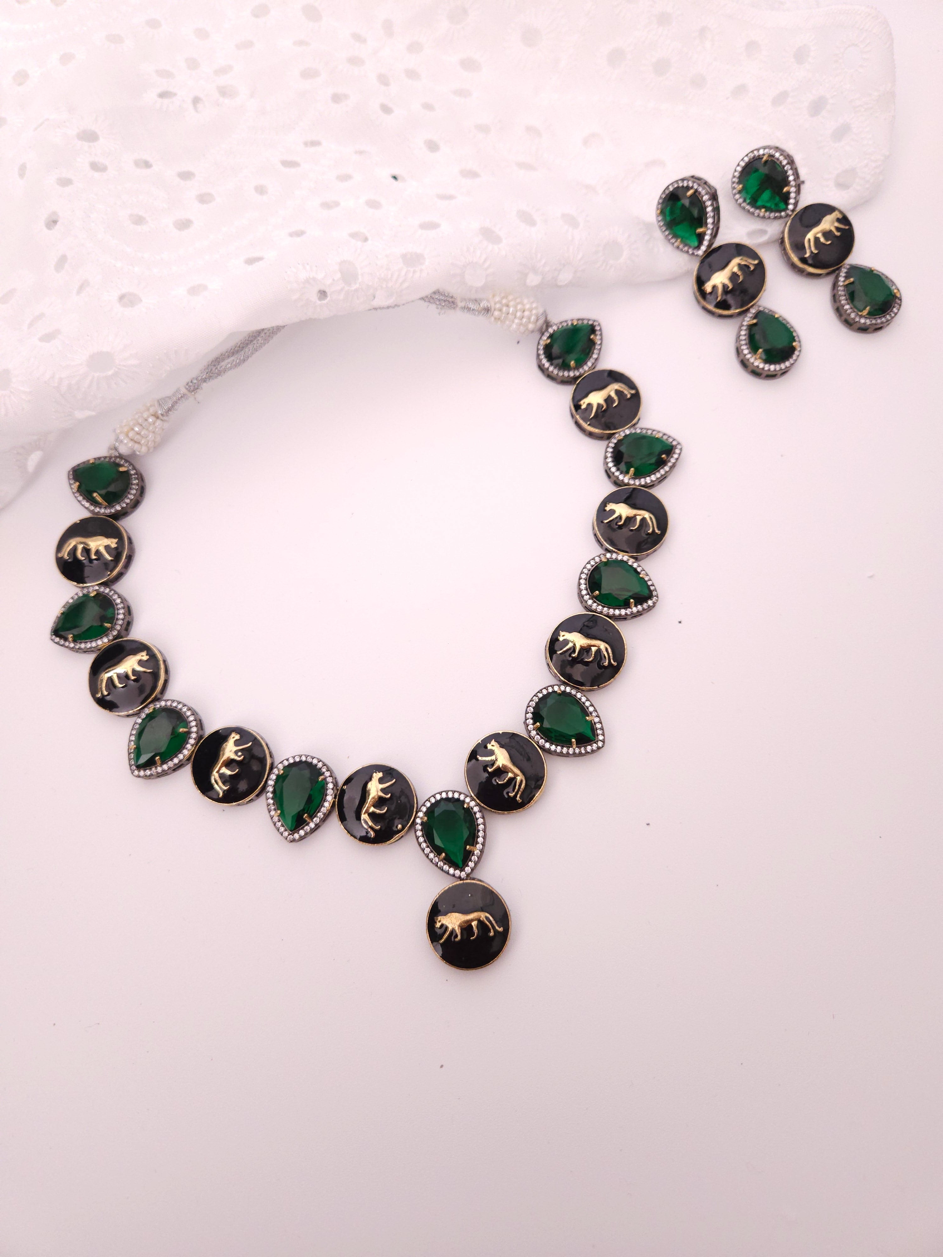 Laya sabyasachi inspired contemporary necklace set